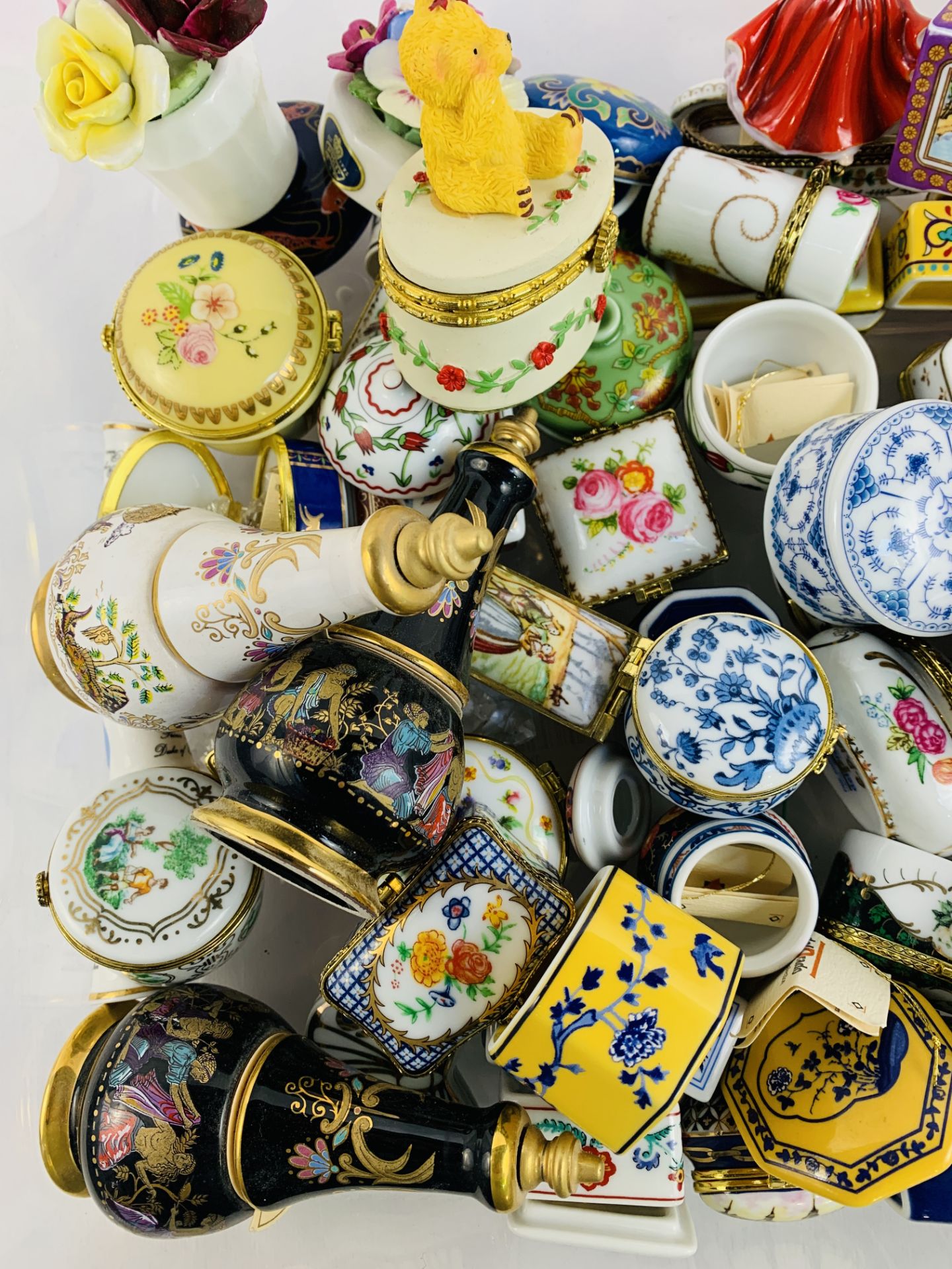 Collection of porcelain trinket boxes - Bild 2 aus 3