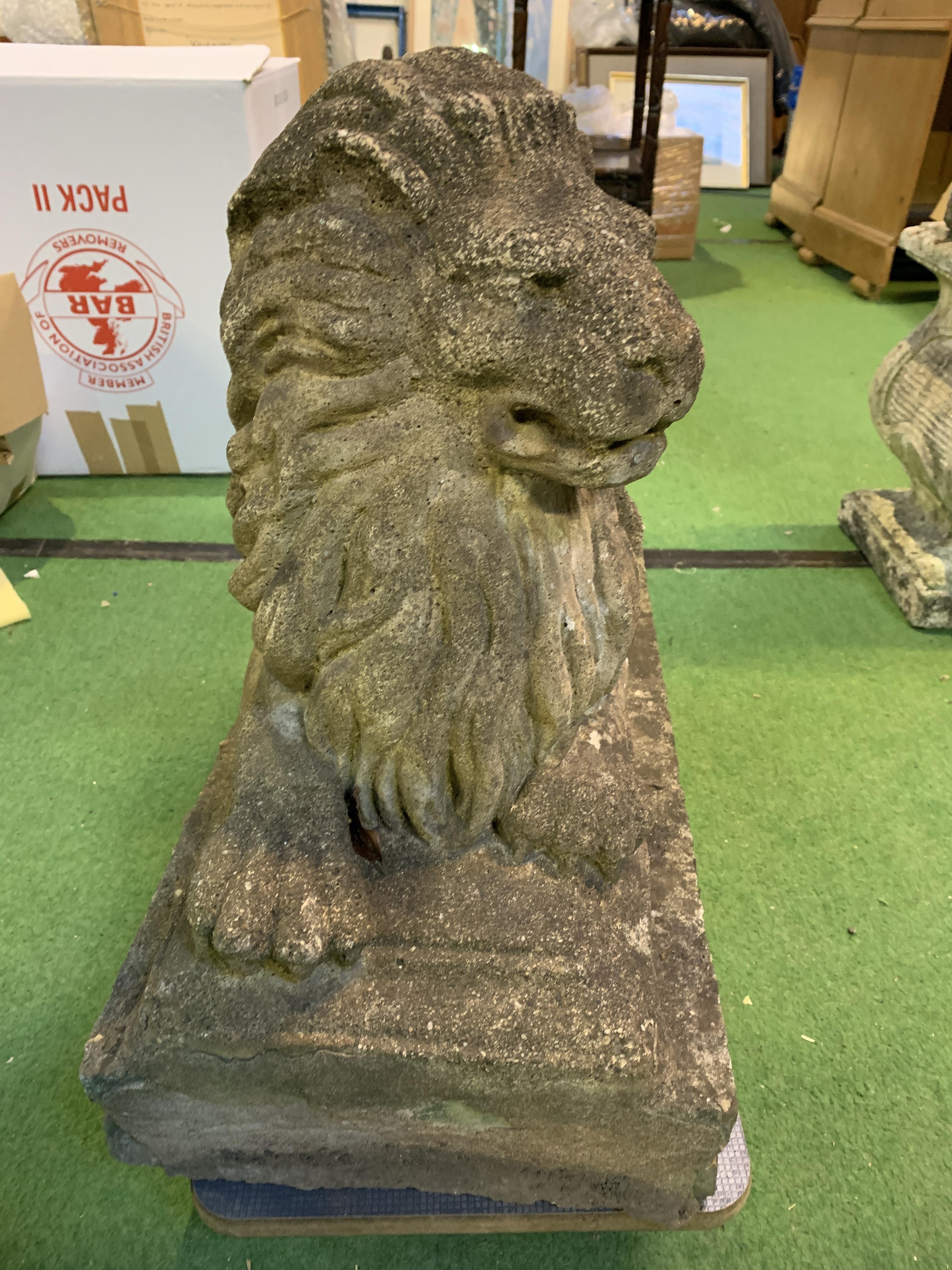 Concrete lion on plinth - Image 2 of 3