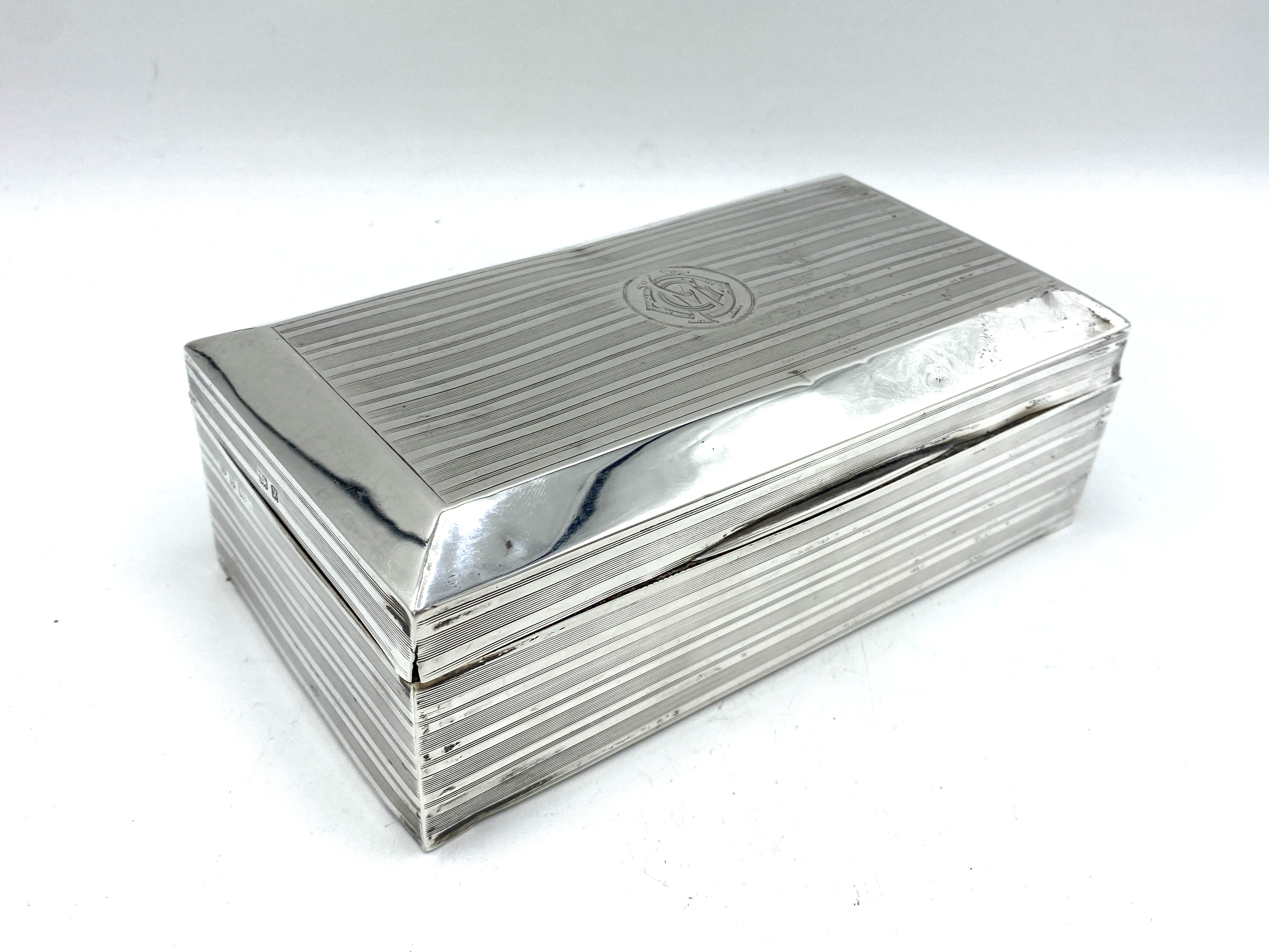 Two silver cigarette boxes and a silver cigarette case - Image 3 of 9
