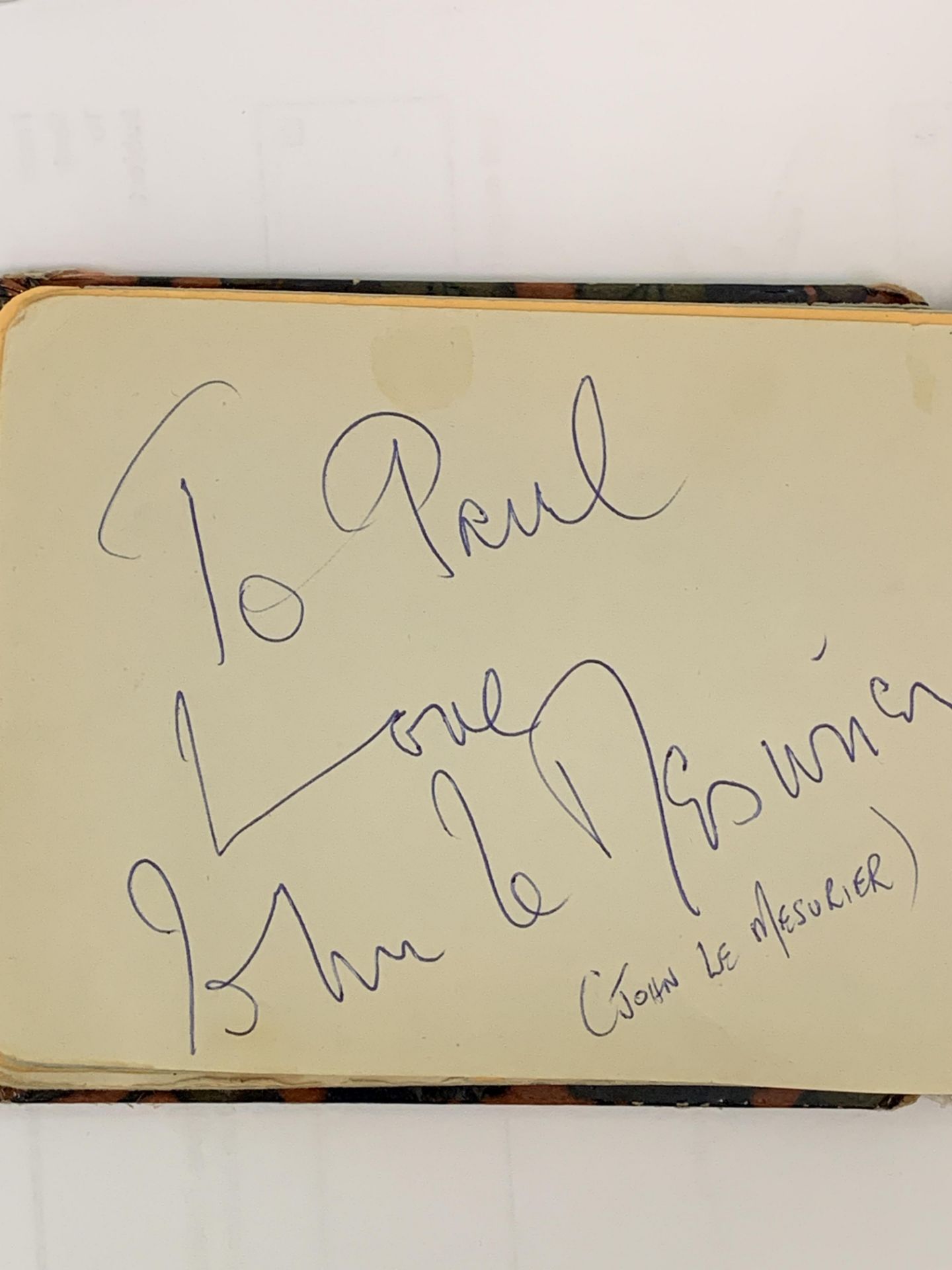 Autograph book with signatures of famous passengers flying on Concorde - Bild 32 aus 41