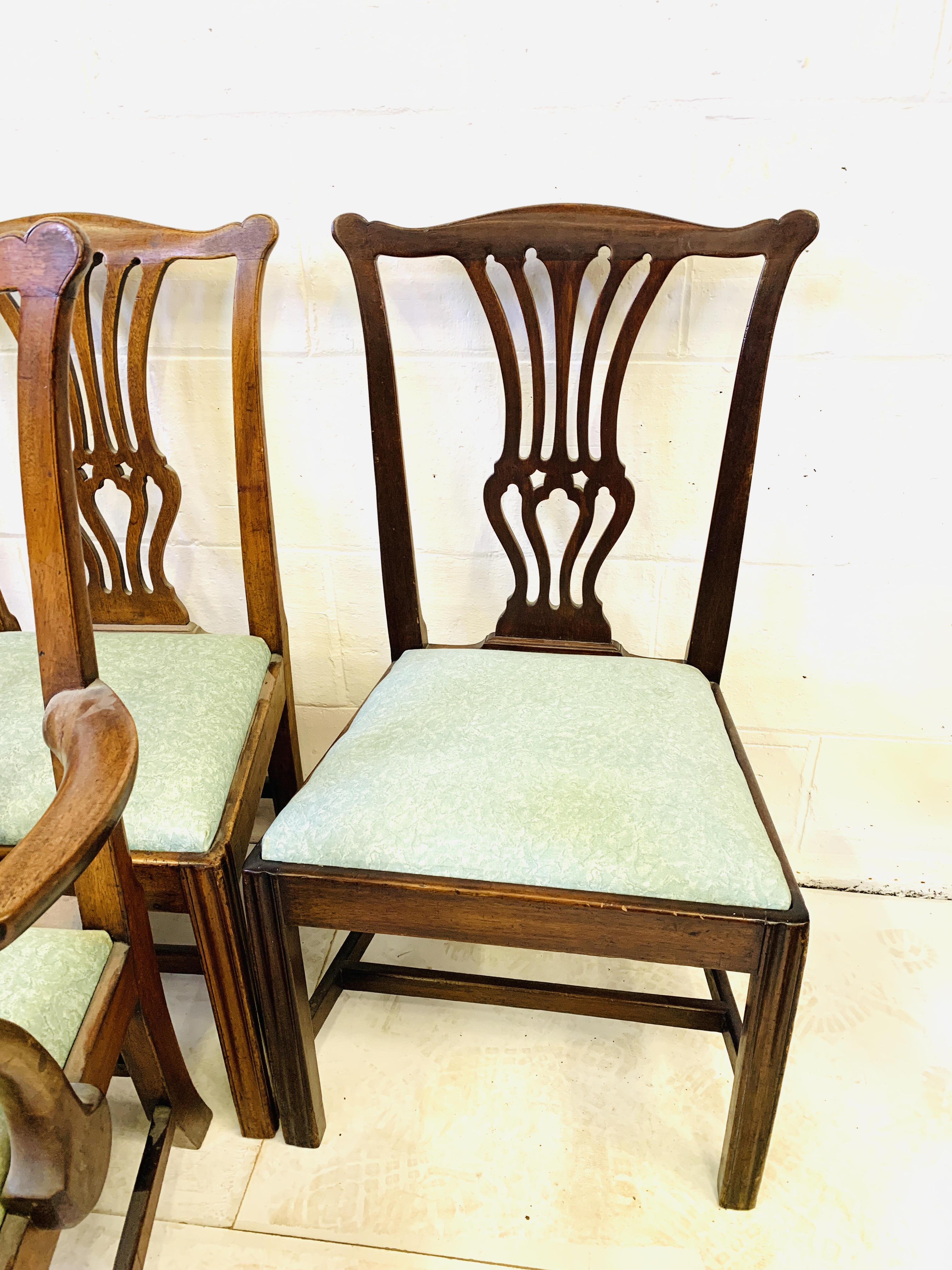 Five mahogany dining chairs with matching carver - Image 6 of 7