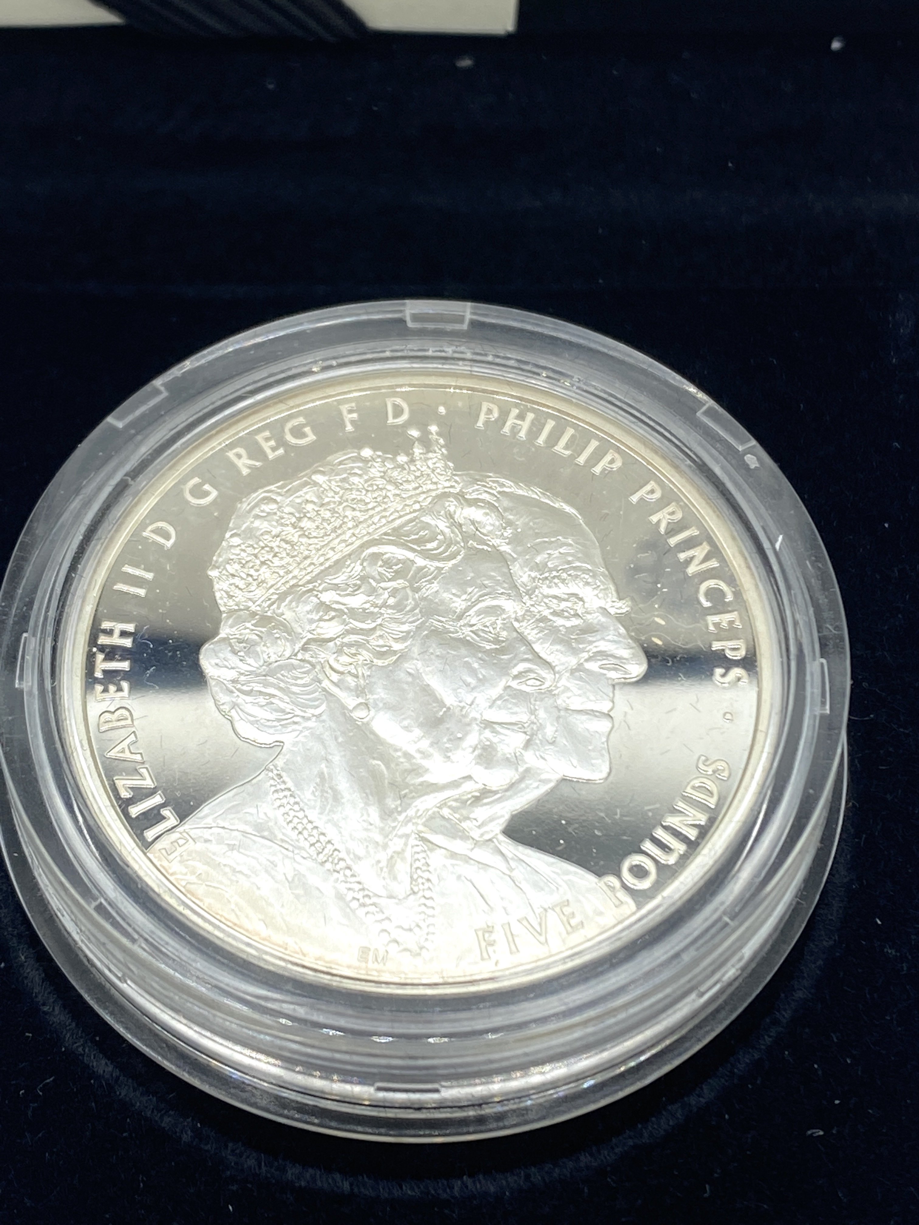 Platinum Wedding Anniversary 2017 £5 silver proof coin - Image 2 of 2