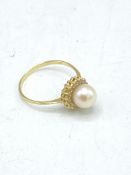 14ct gold, pearl and diamond ring