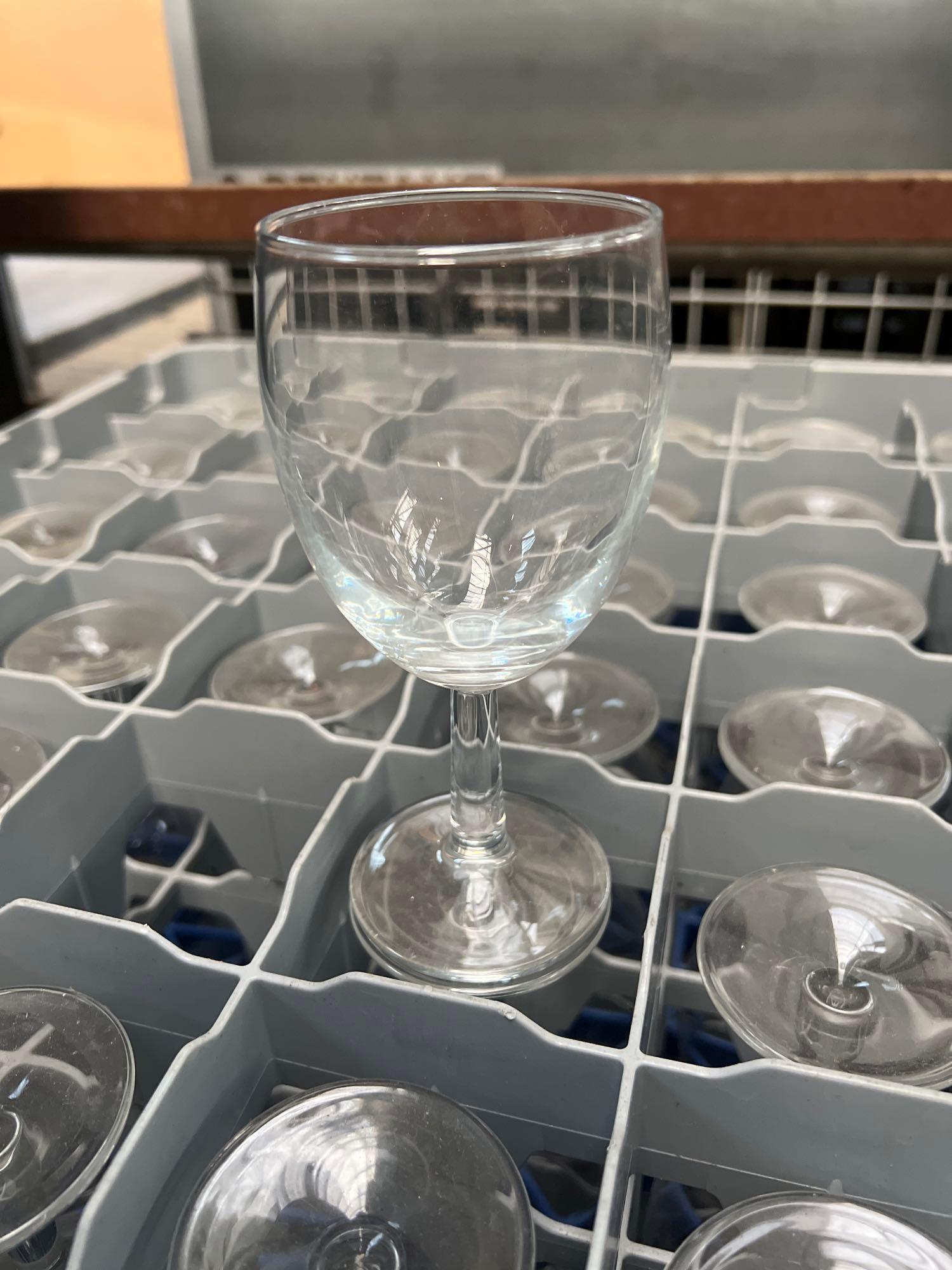 Tray of 36 wine glasses - Image 2 of 2
