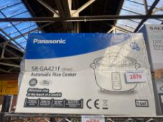 Panasonic SR-GA421 rice cooker