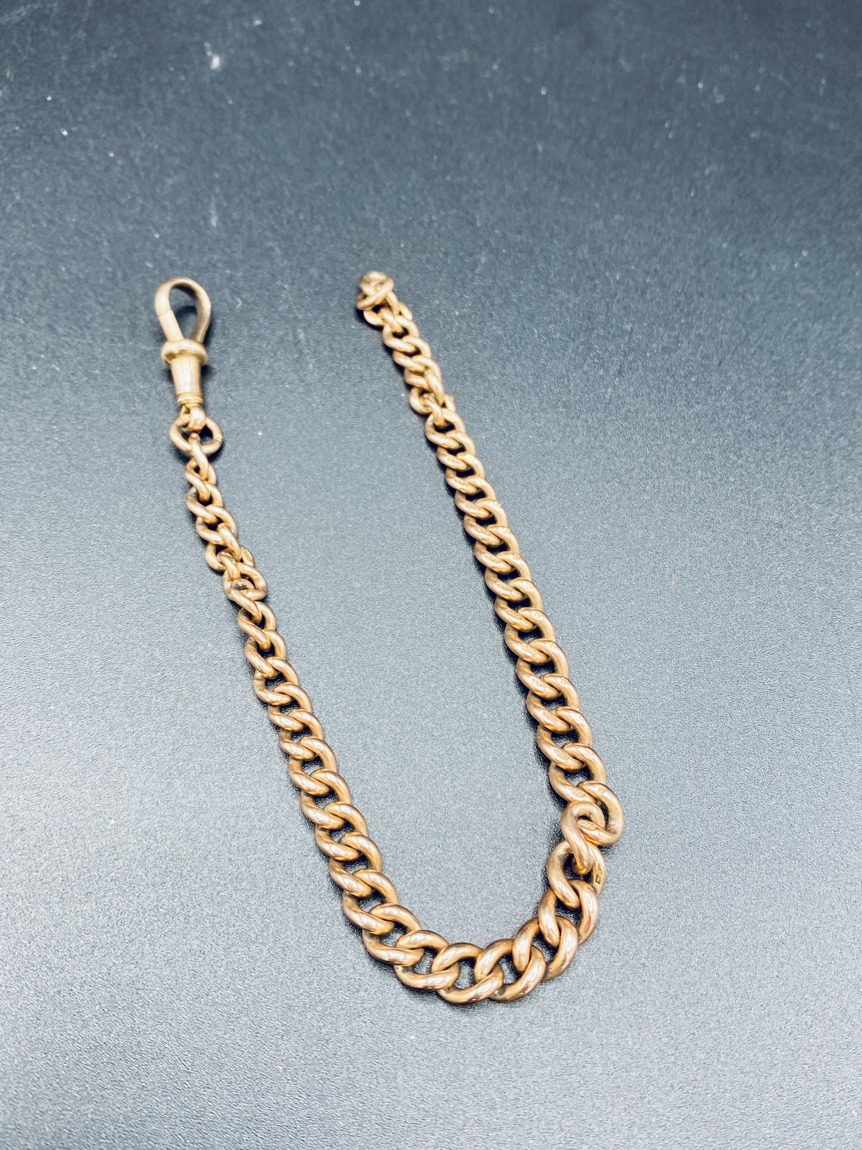 9ct gold chain, and a Victorian gold mounted seal cum pocket watch key - Image 2 of 5