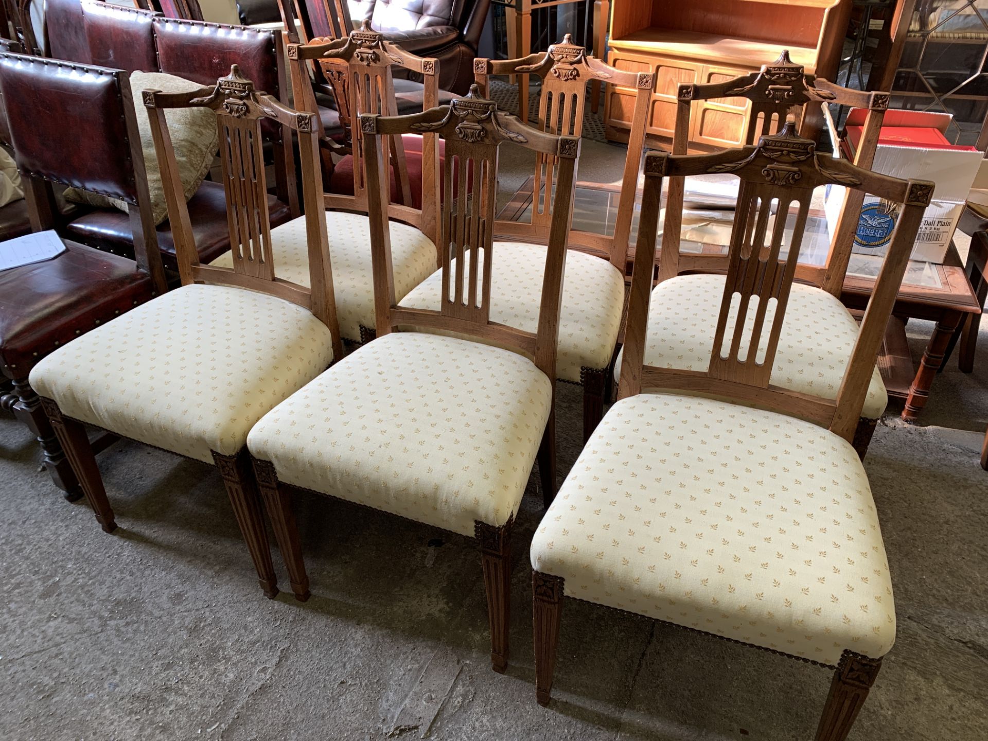 Six oak dining chairs - Image 7 of 7
