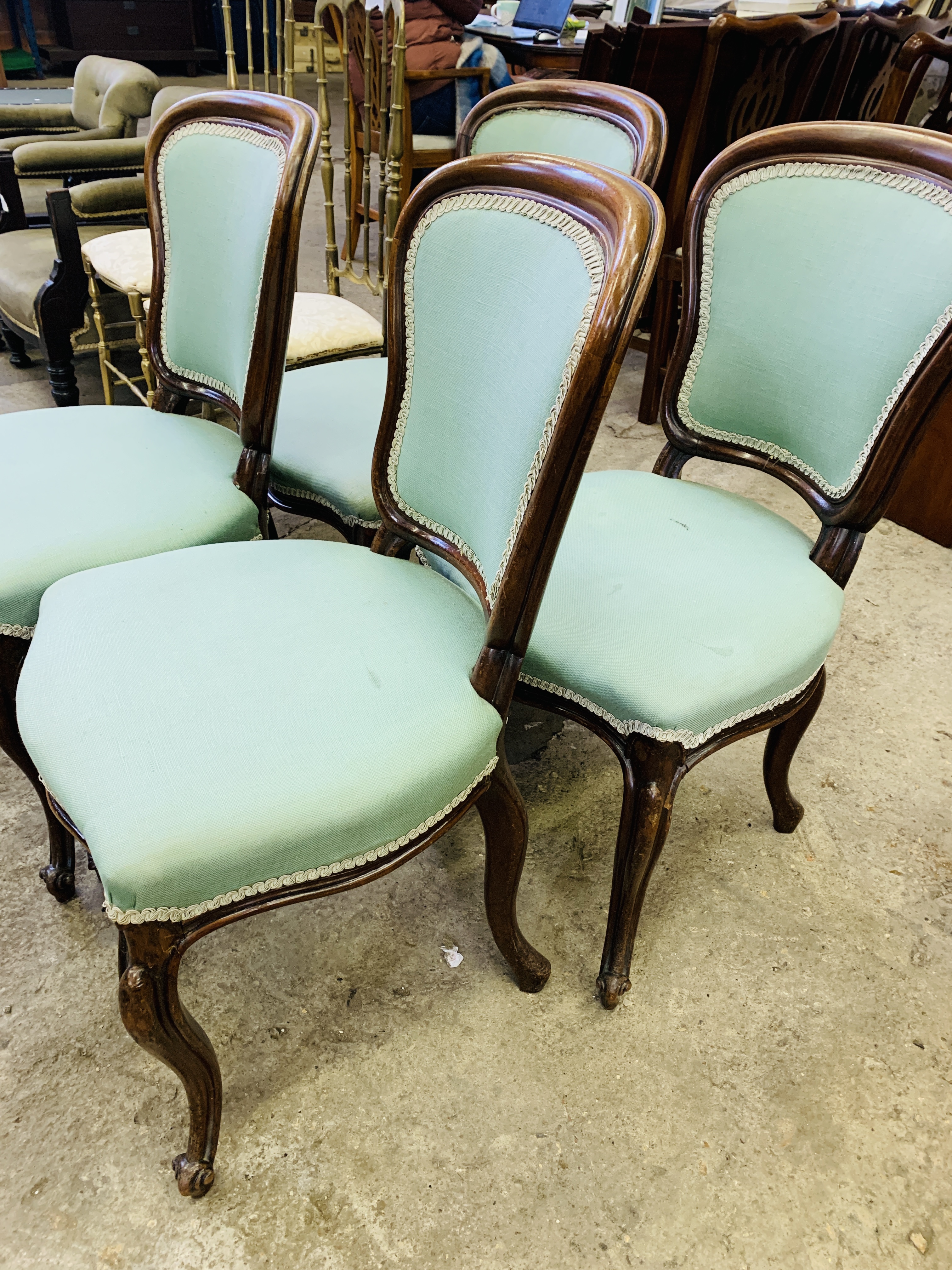 Four mahogany dining chairs - Image 3 of 4