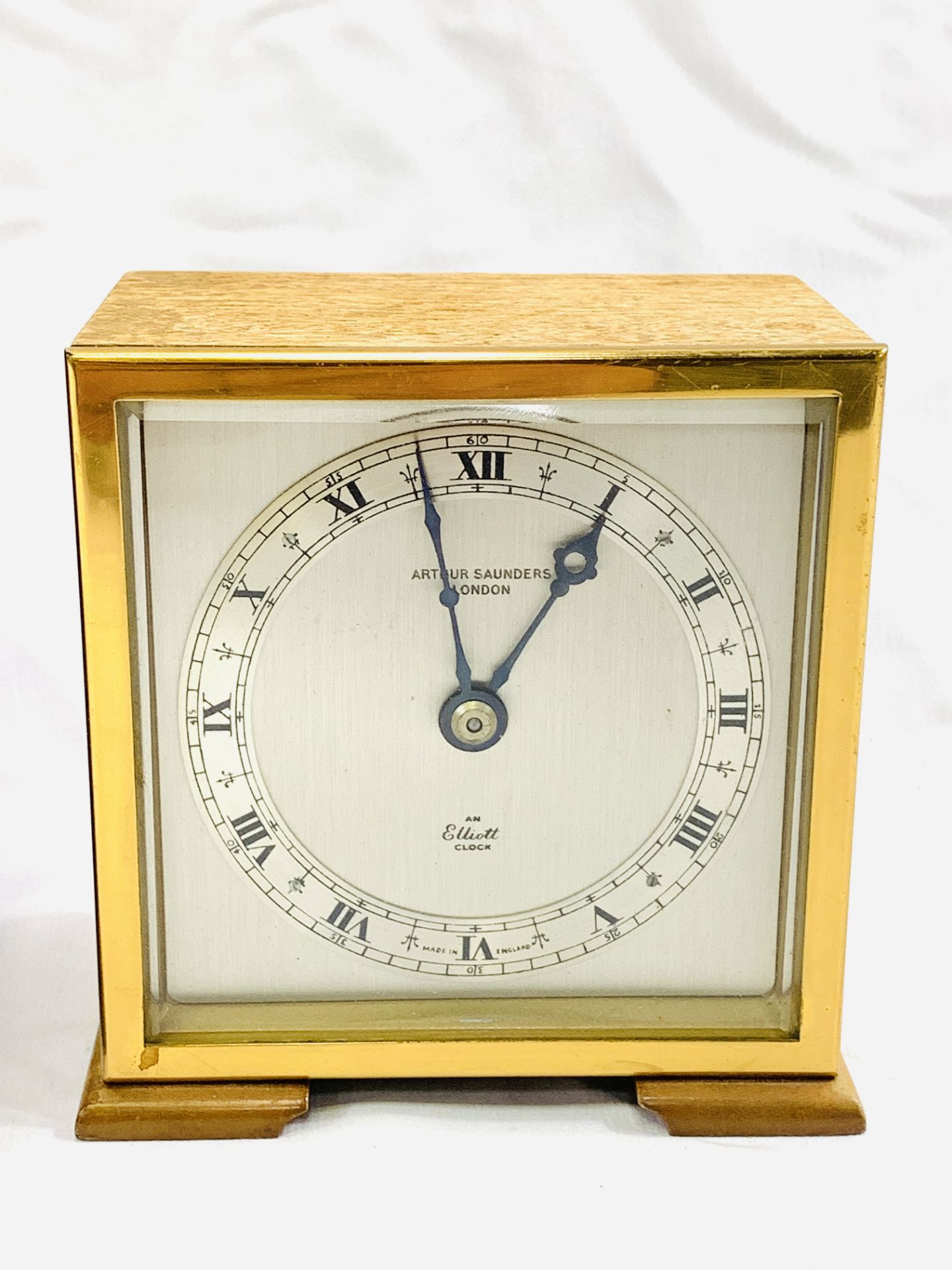 Three wood cased mantel clocks - Image 3 of 5