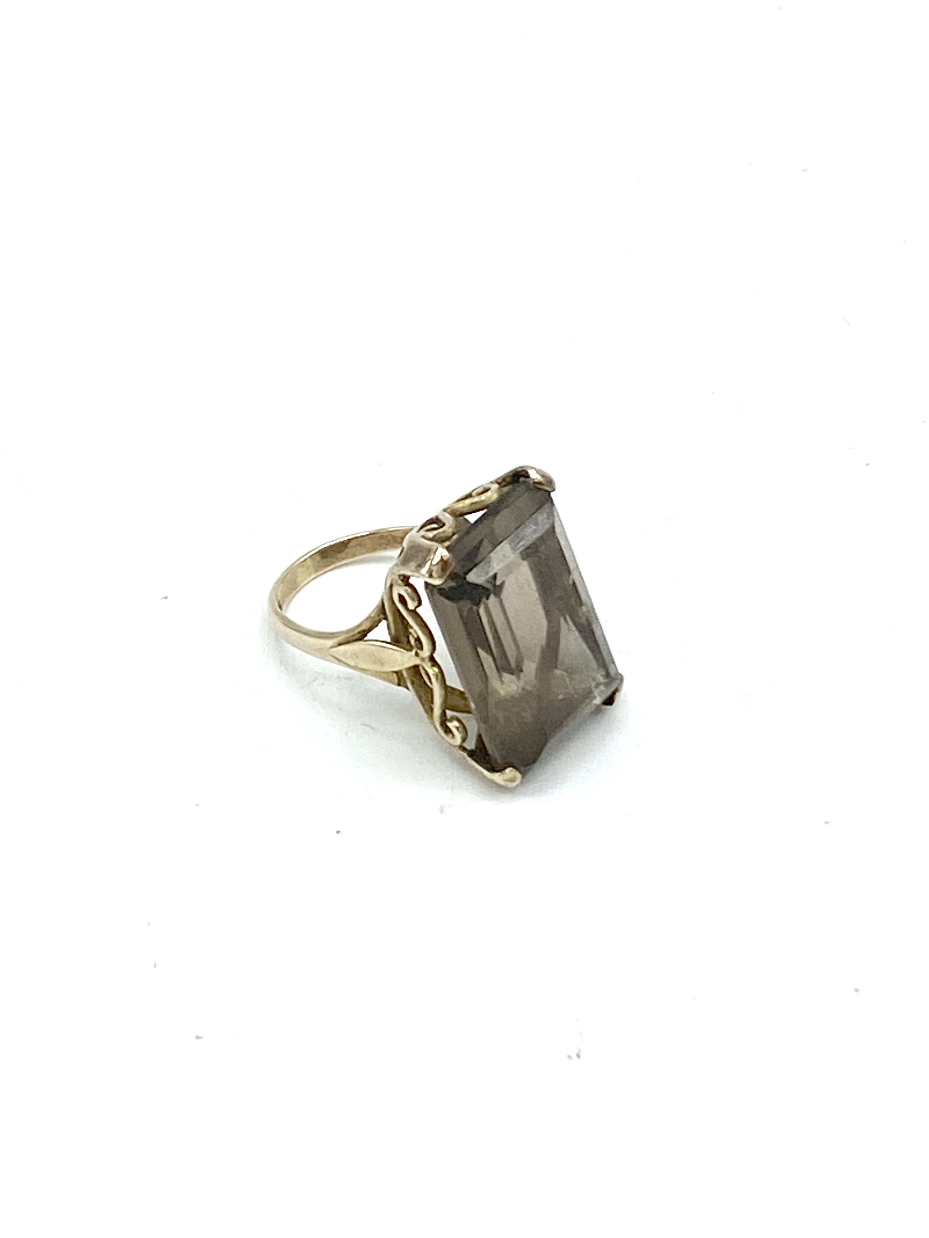 9ct gold ring with brown stone mount - Image 2 of 3