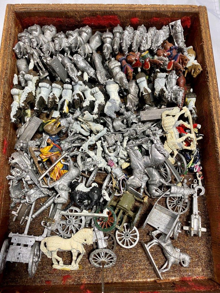 A collectors cabinet containing a quantity of metal soldiers - Image 17 of 34