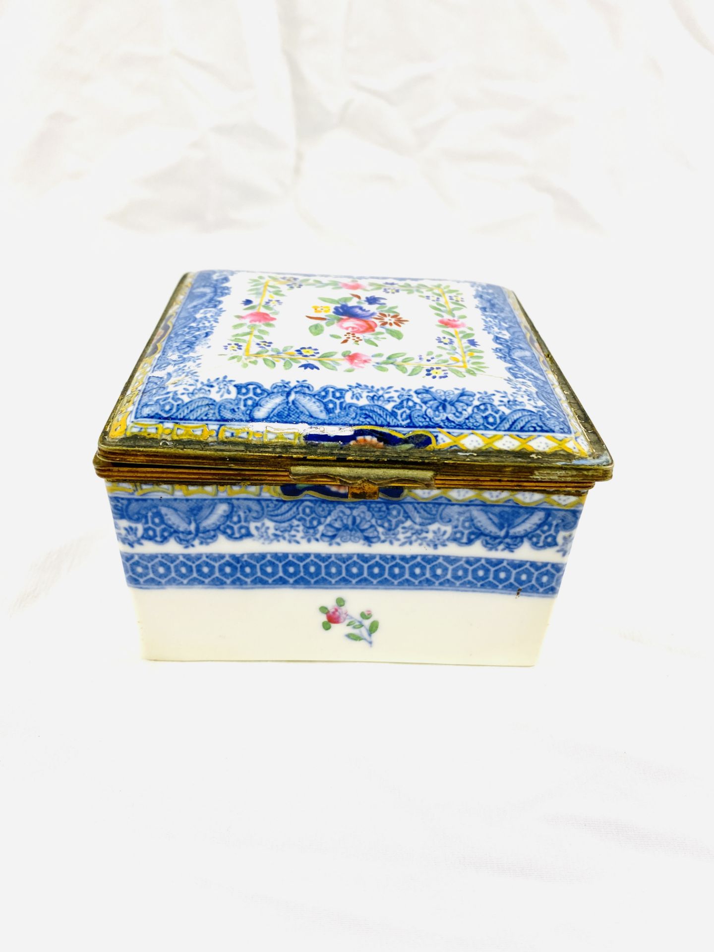 Copeland Spode lidded box, together with a quantity of other items. - Image 8 of 9