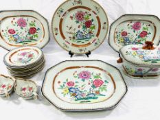 A Chinese famille rose dinner service