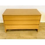 Oak veneer chest of three drawers