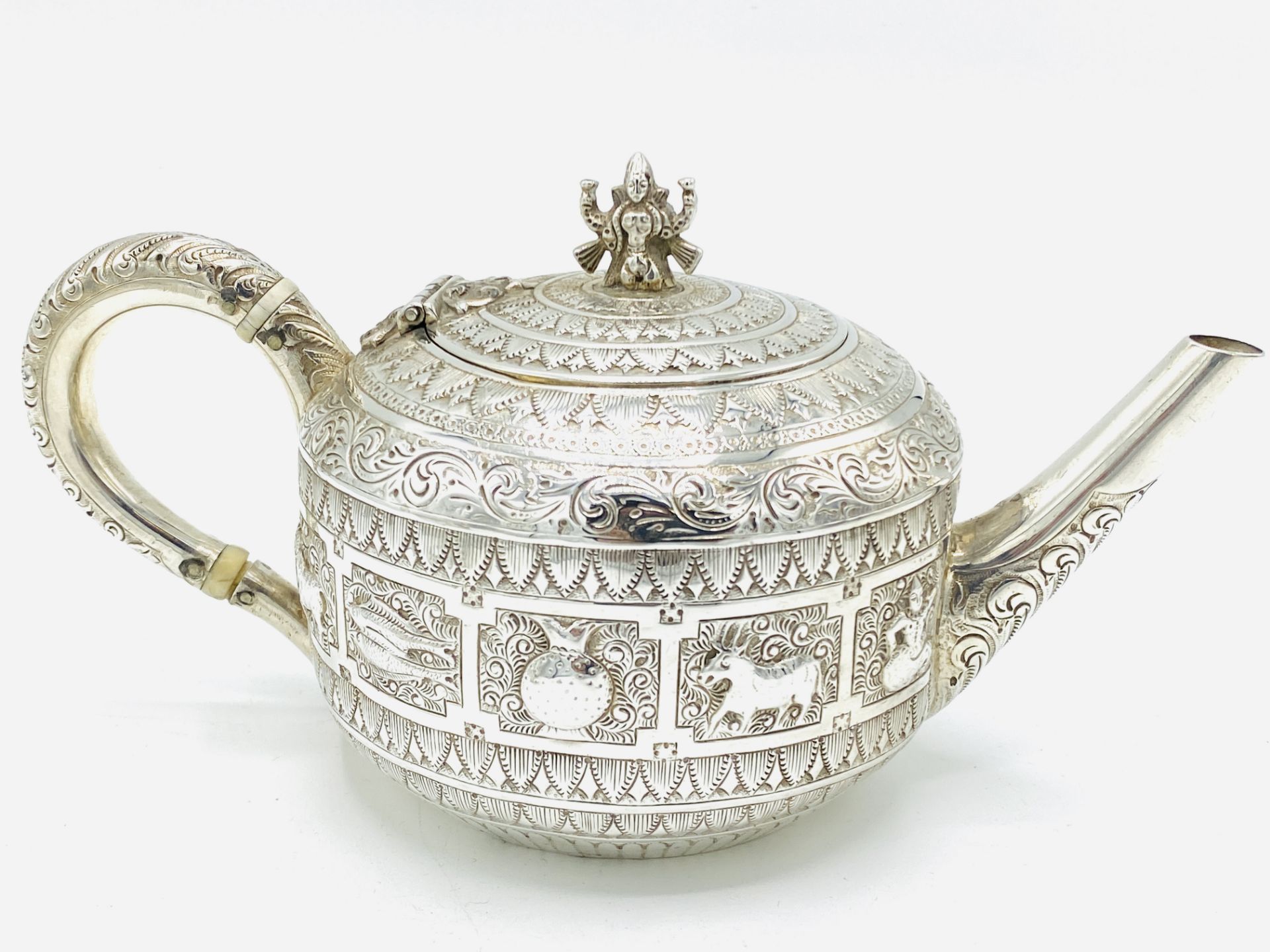 Scottish silver tea service by Hamilton & Inches, hallmarked Edinburgh 1877 - Image 2 of 7
