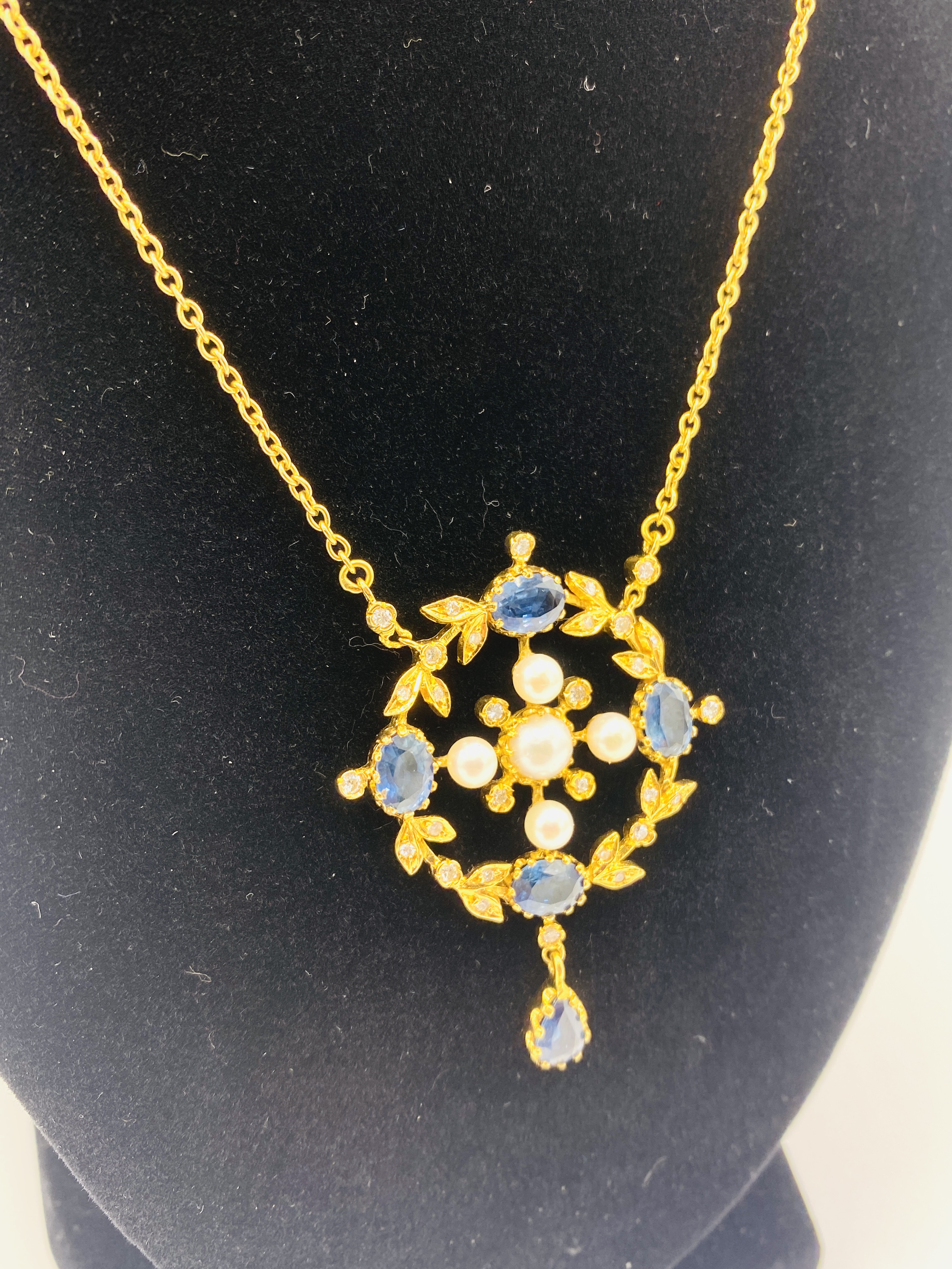 Pearl, sapphire and diamond wreath shaped pendant mounted on 18ct gold, with 18ct gold chain. - Image 4 of 5