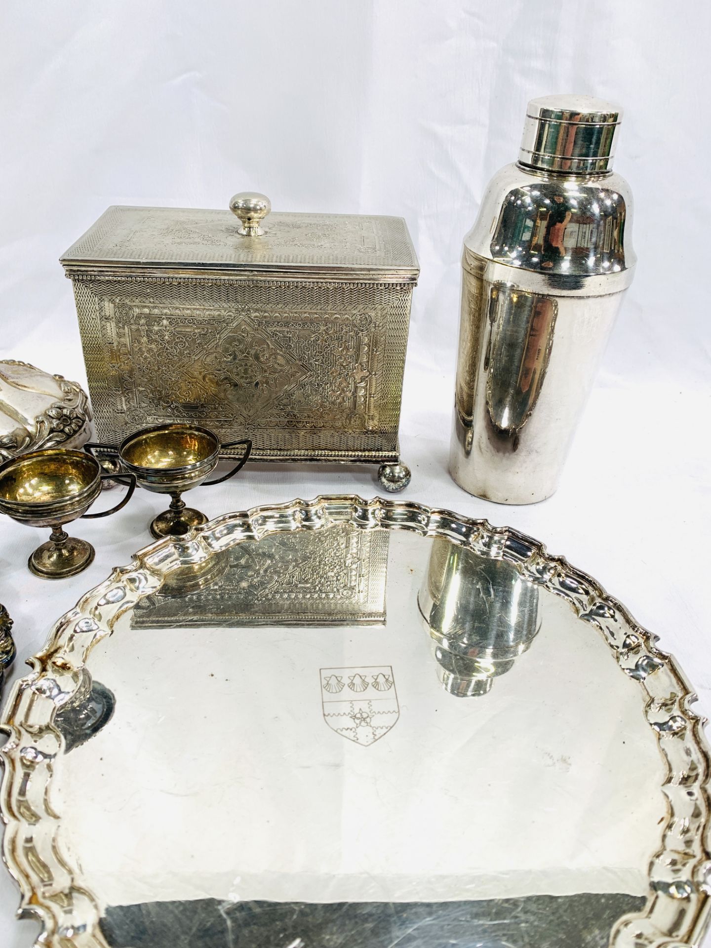 Silver plate tea caddy and other silver plate - Image 3 of 4