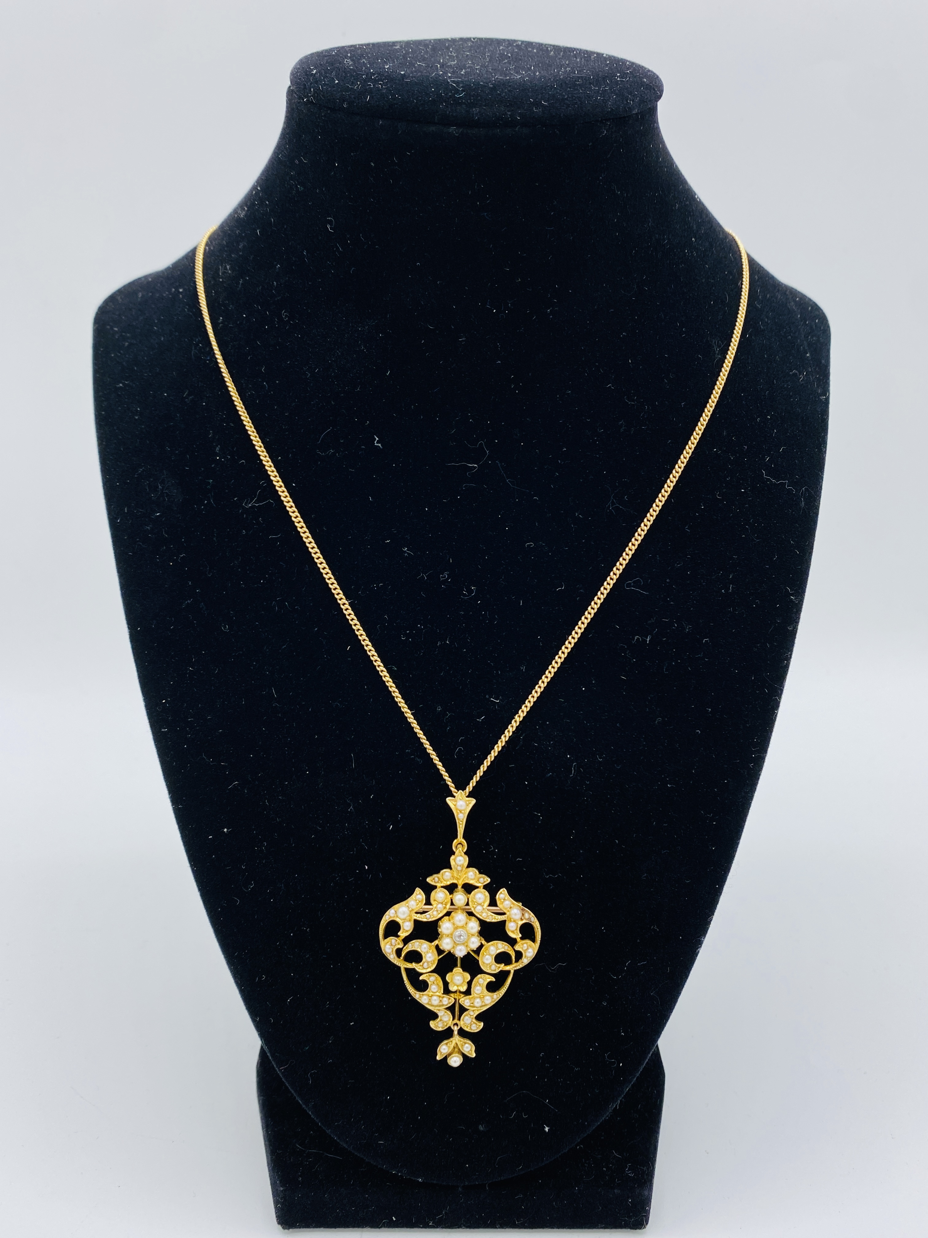 Edwardian 15ct gold lavalier necklace