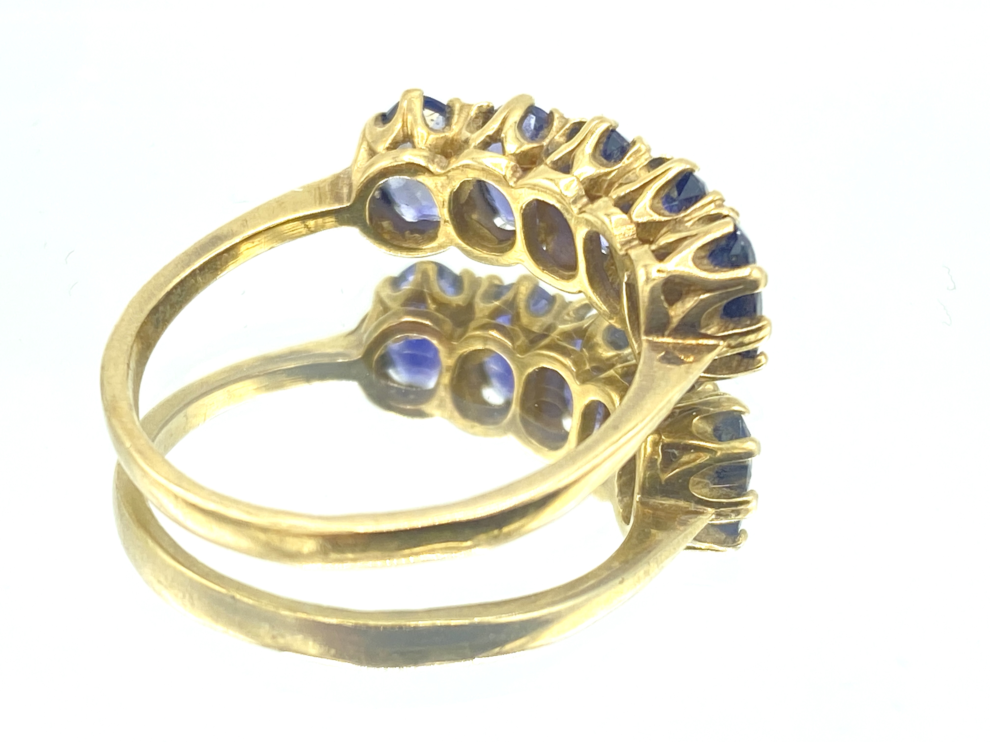 Two 9ct gold and 5 stone rings - Image 3 of 7