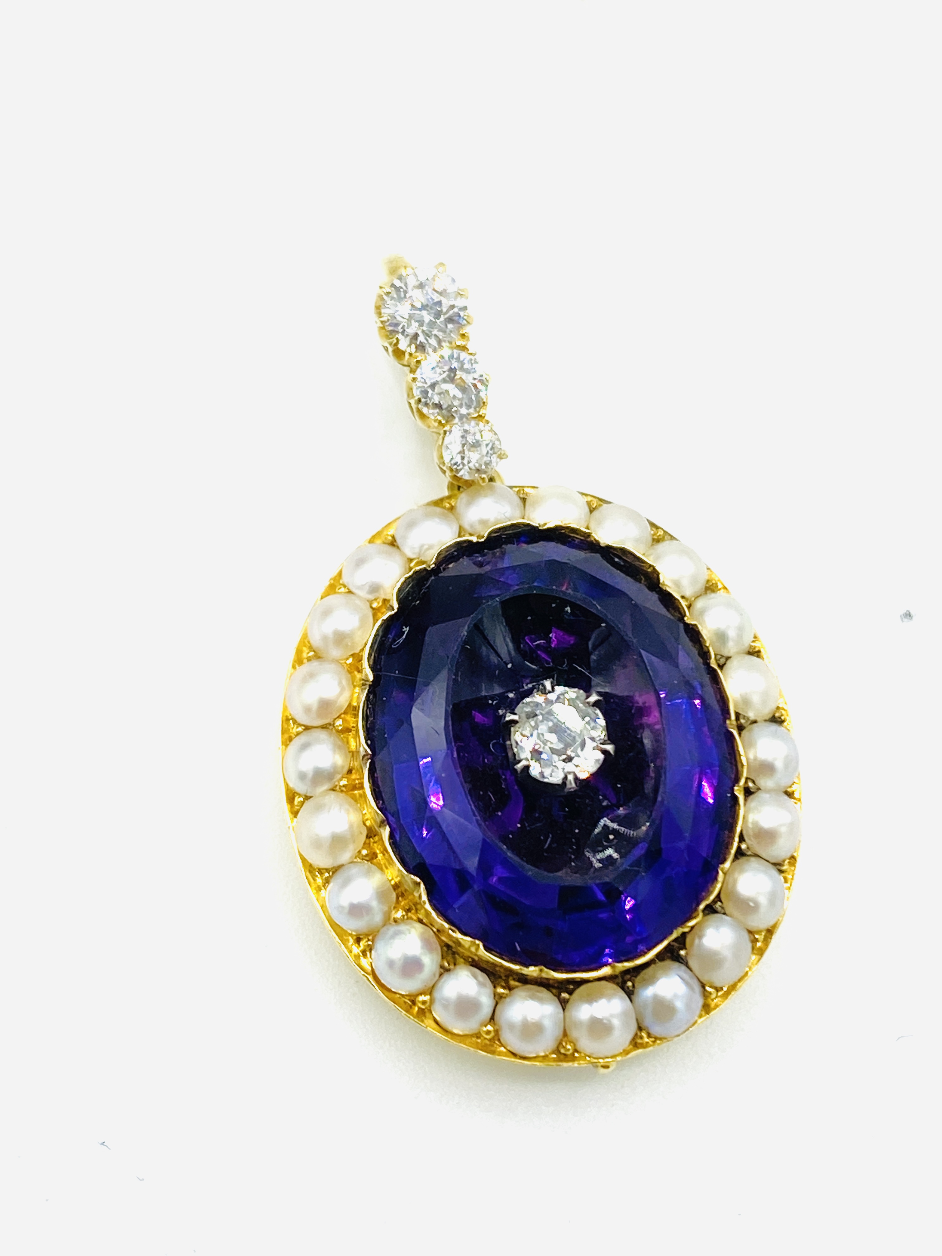 Victorian gold, amethyst and diamond pendant and earring set - Image 3 of 10