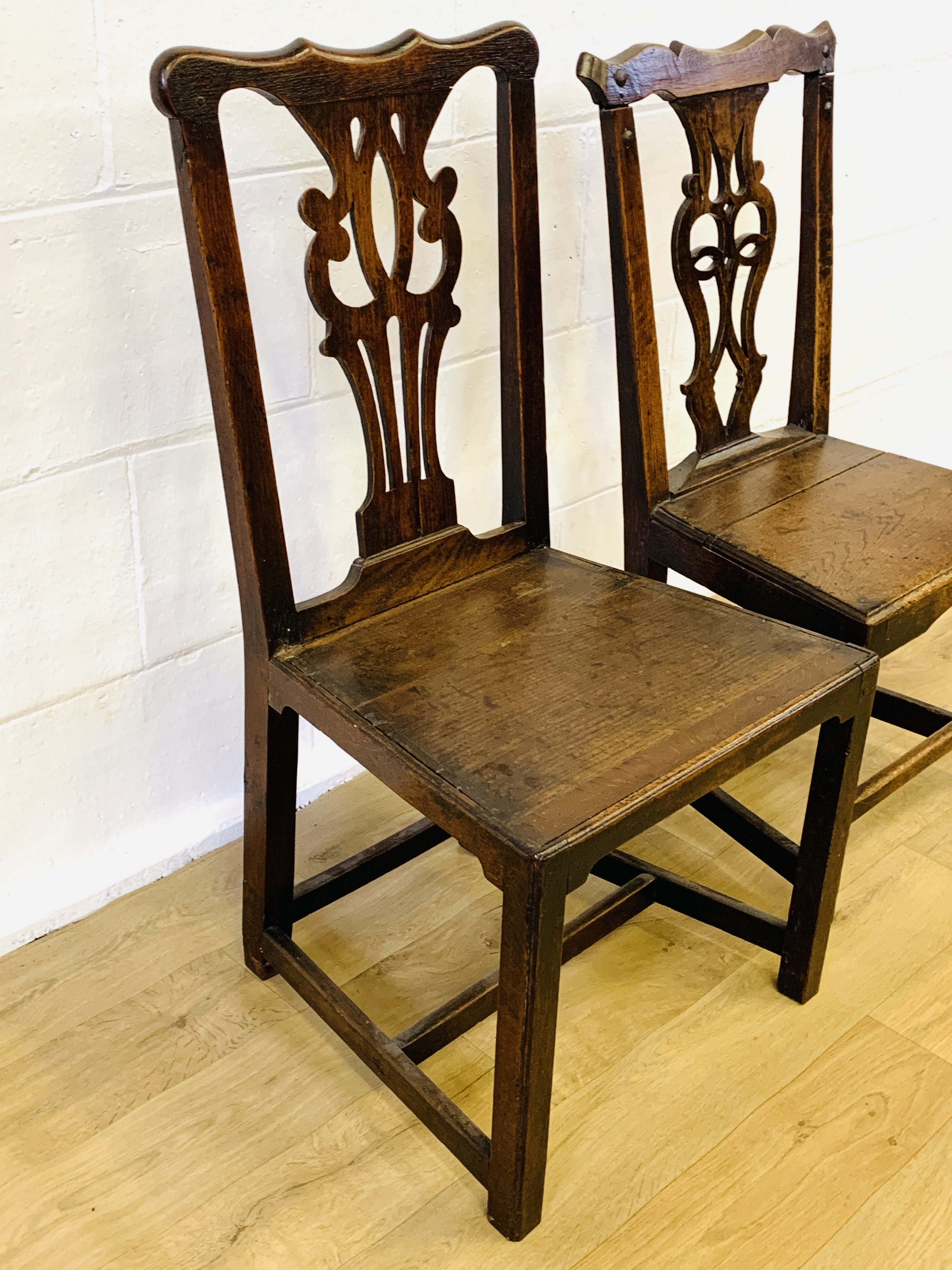 Two elm seat dining chairs - Image 4 of 5