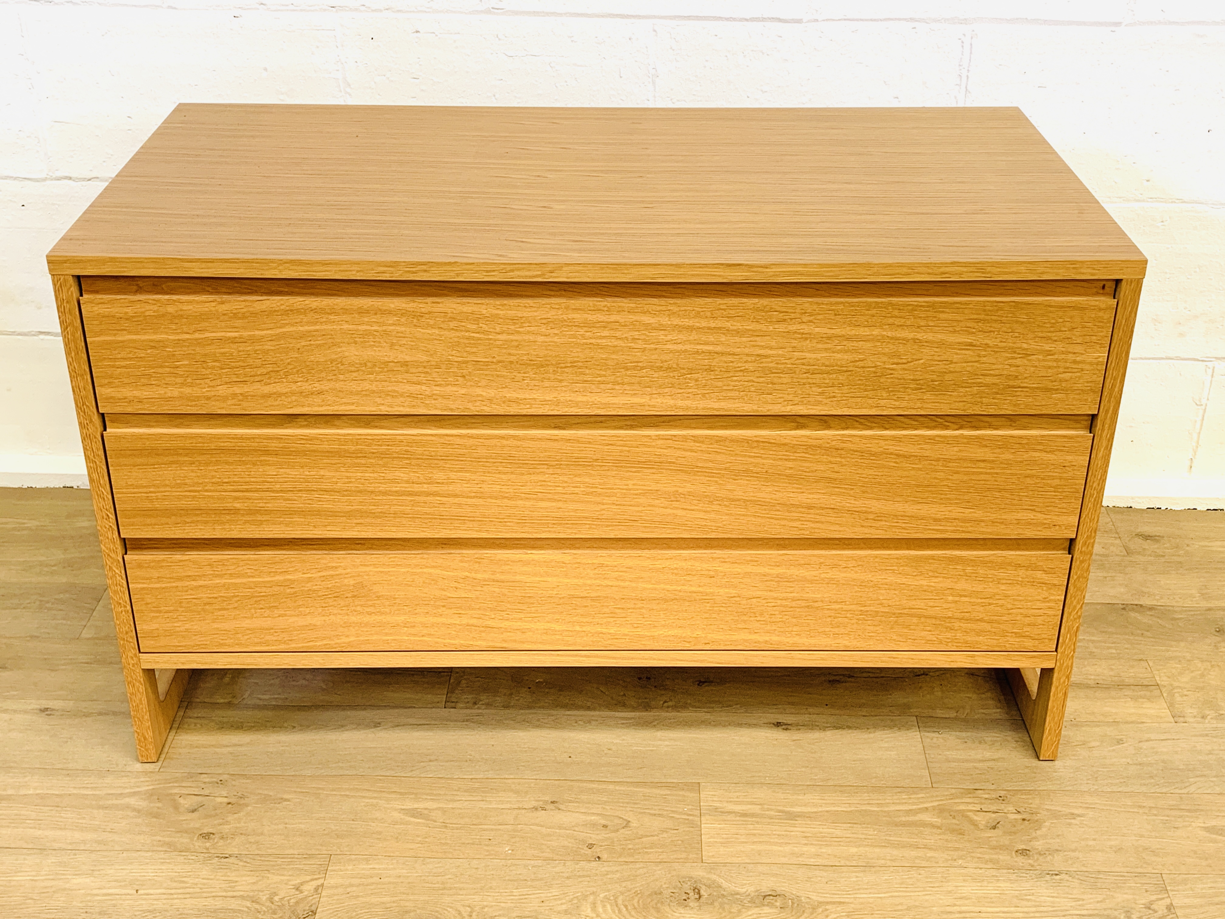 Oak chest of three drawers