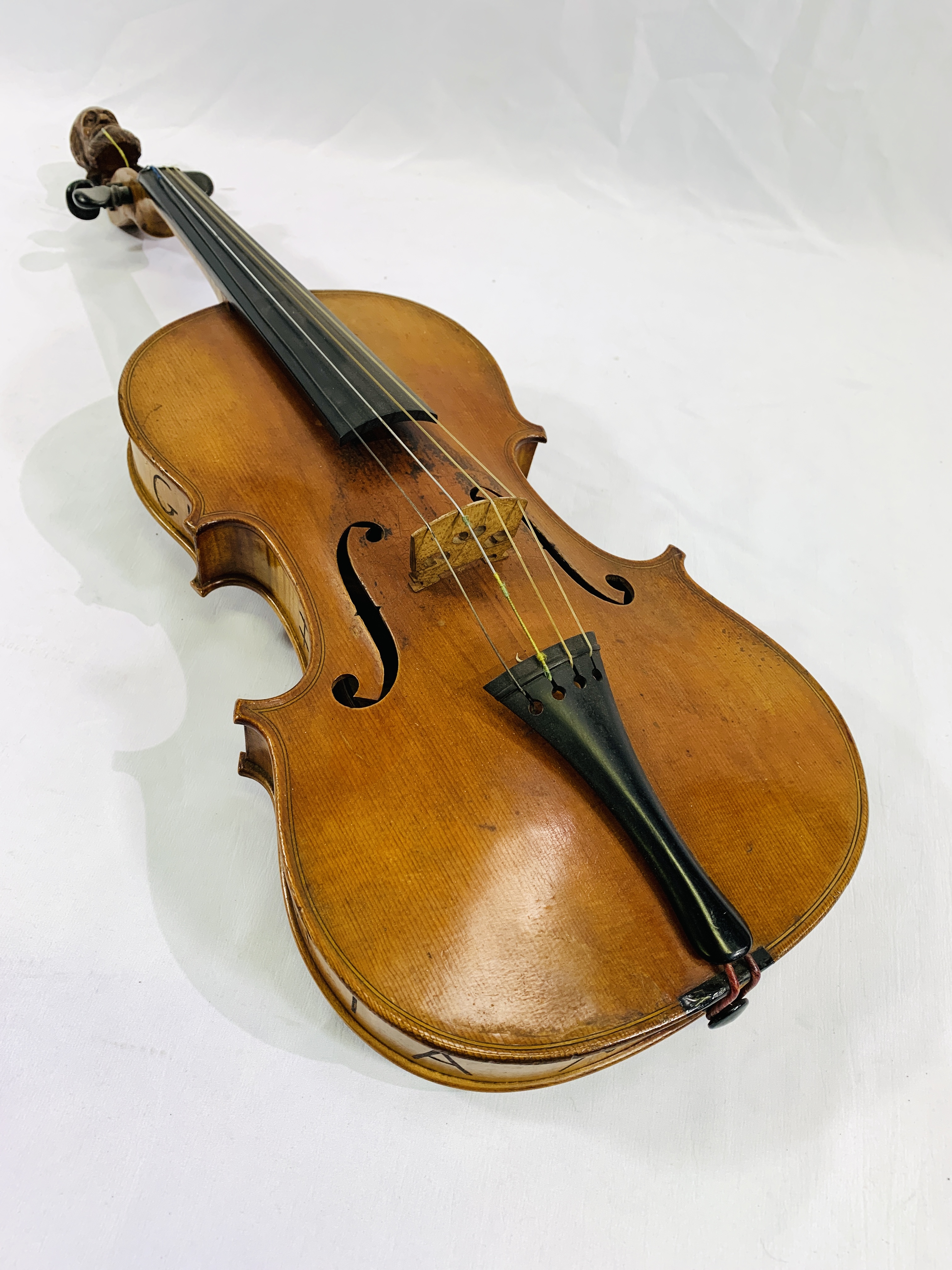 A violin with label, Petit Jean Aine - Image 4 of 5