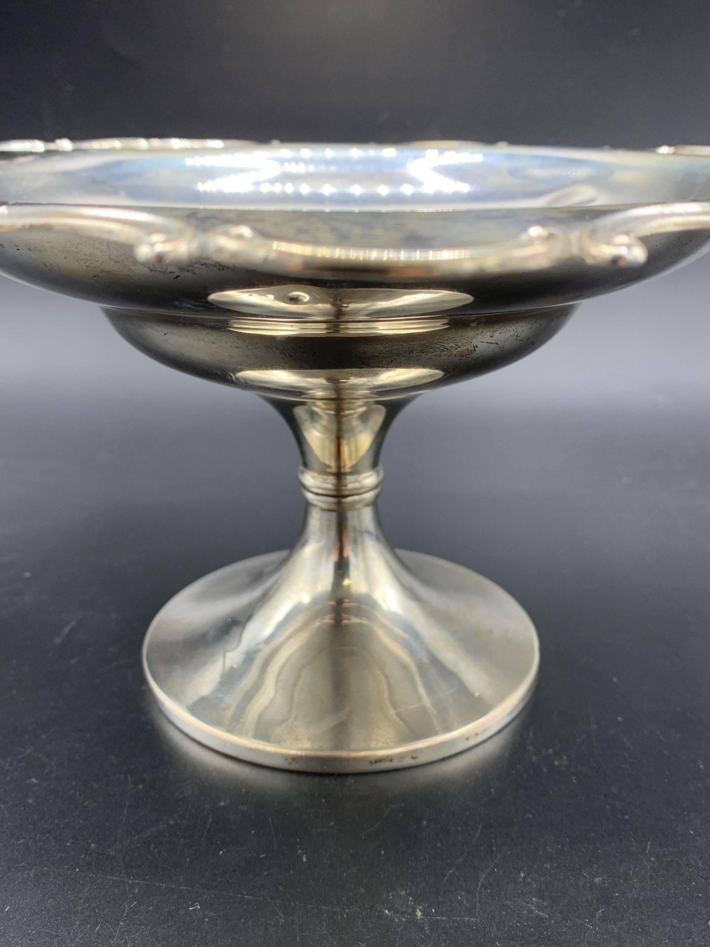 Silver dish on stand, 1926 - Image 4 of 4