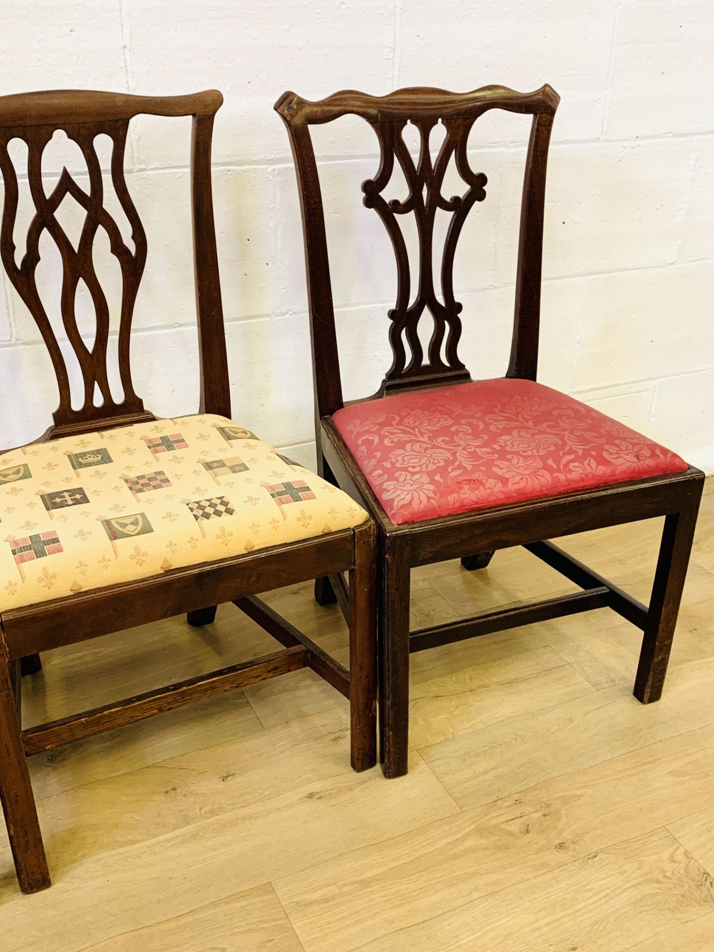 Three mahogany dining chairs - Image 4 of 6