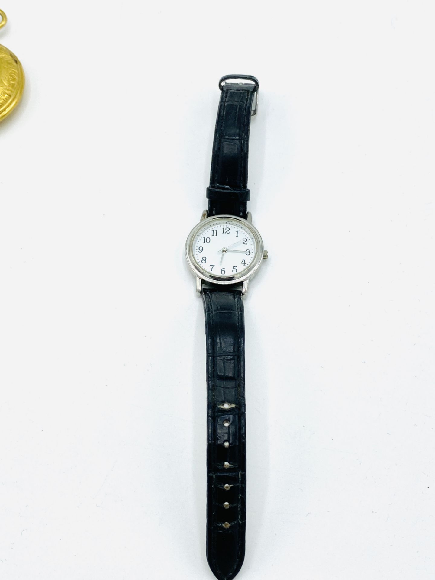 Eleven various quartz watches - Image 14 of 17