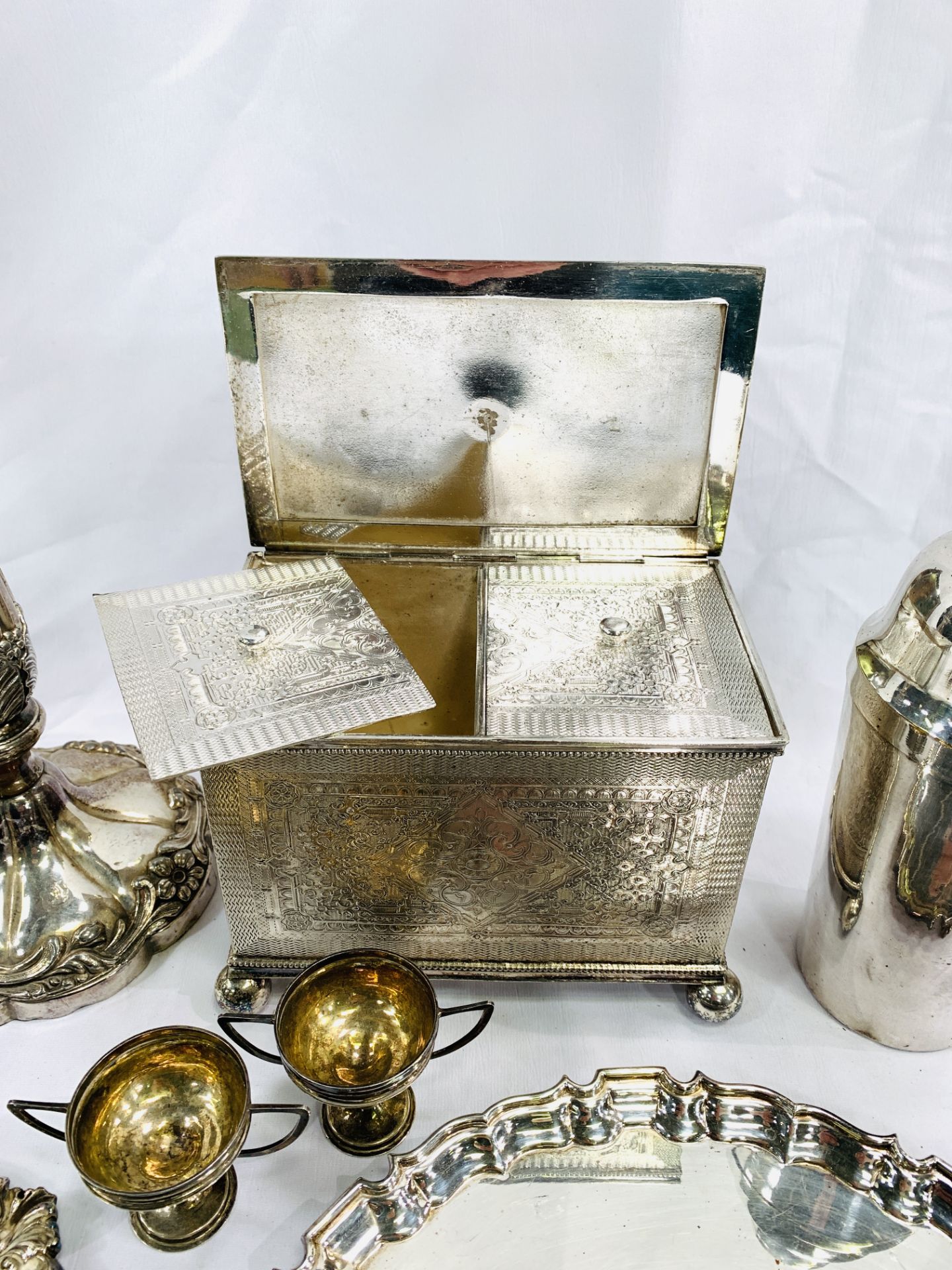 Silver plate tea caddy and other silver plate - Image 4 of 4