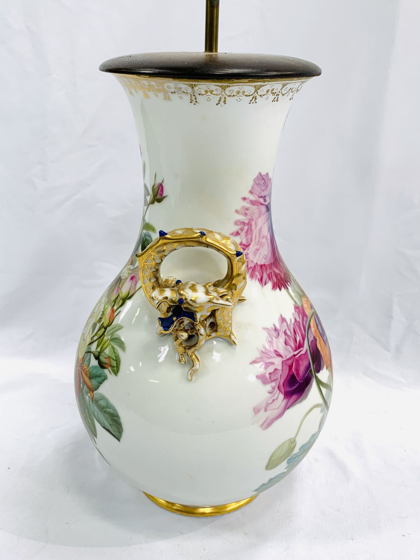 A hand painted lamp base - Image 3 of 4