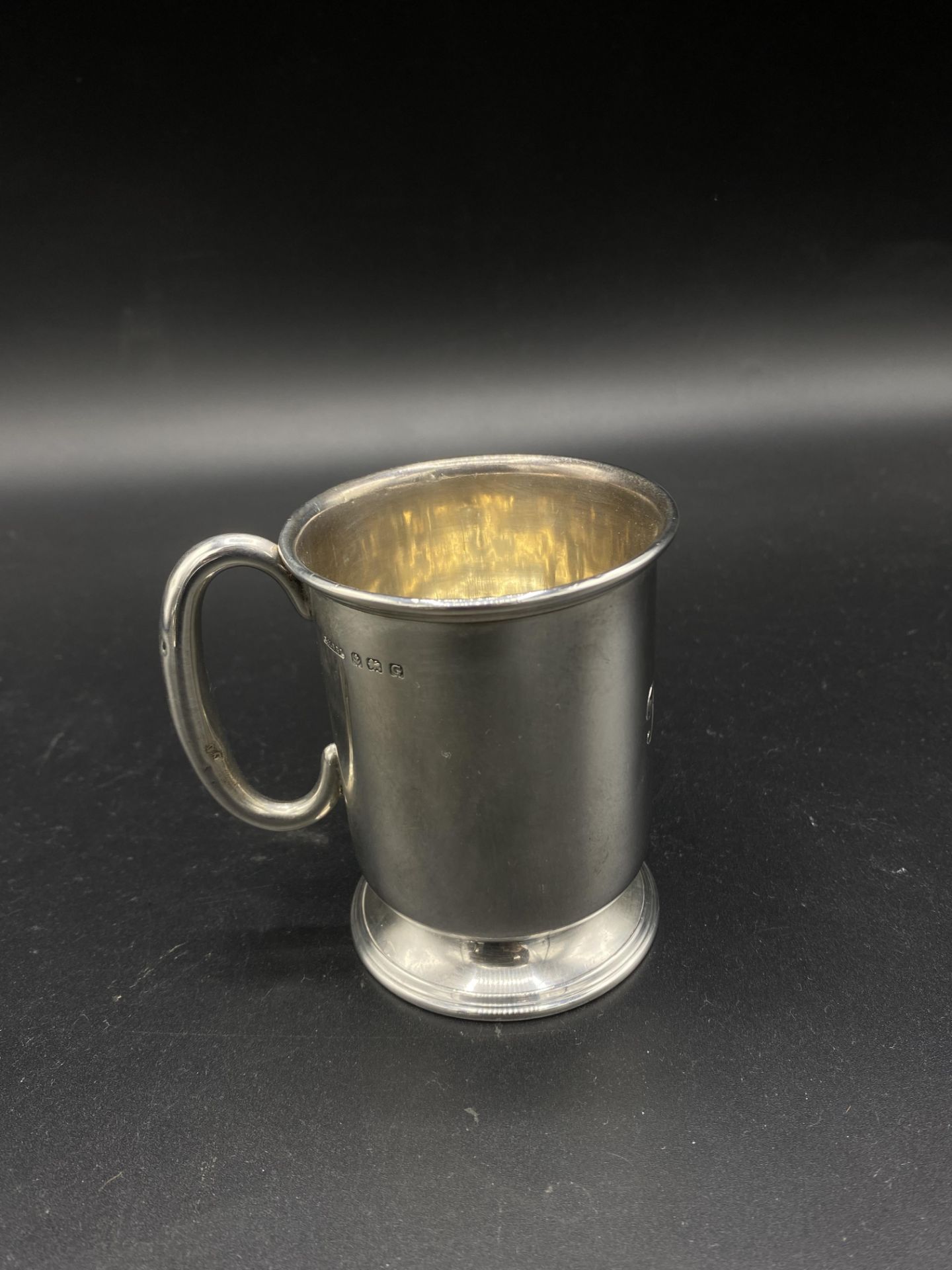 Two small silver tankards - Image 2 of 5