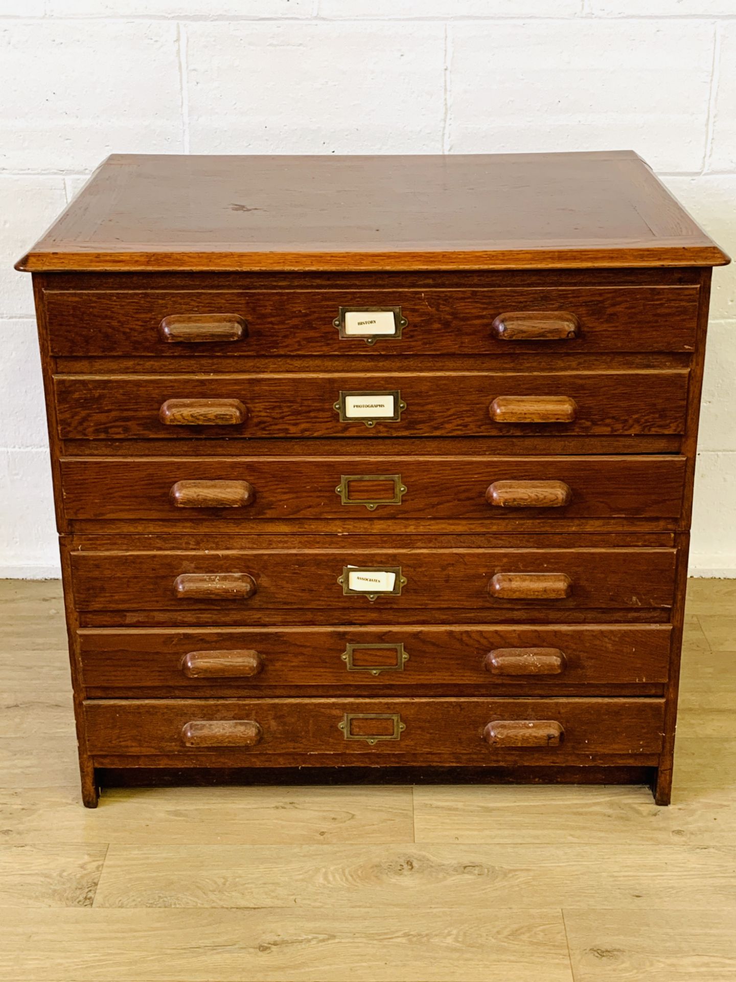 Pine plan chest. This item carries VAT.