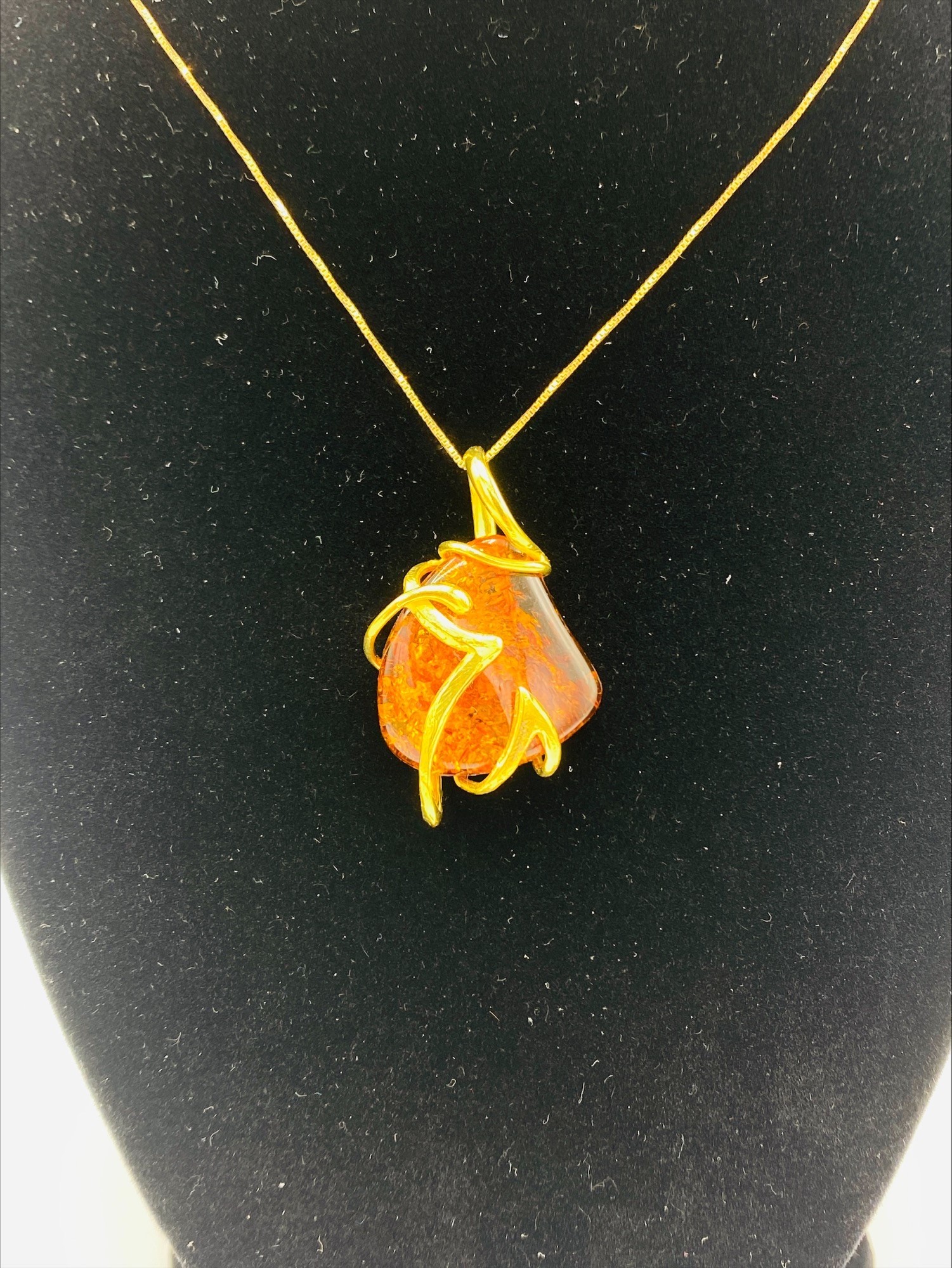 Amber pendant