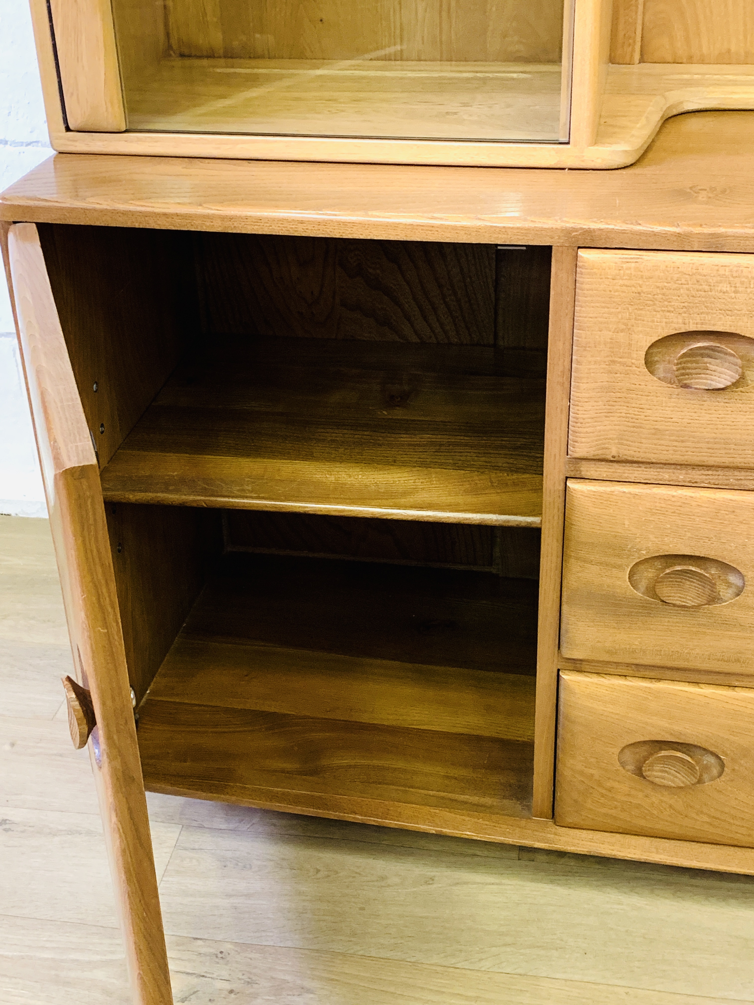 Ercol sideboard - Image 6 of 6