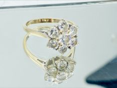 18ct gold and diamond cluster ring with six brilliant cut diamonds