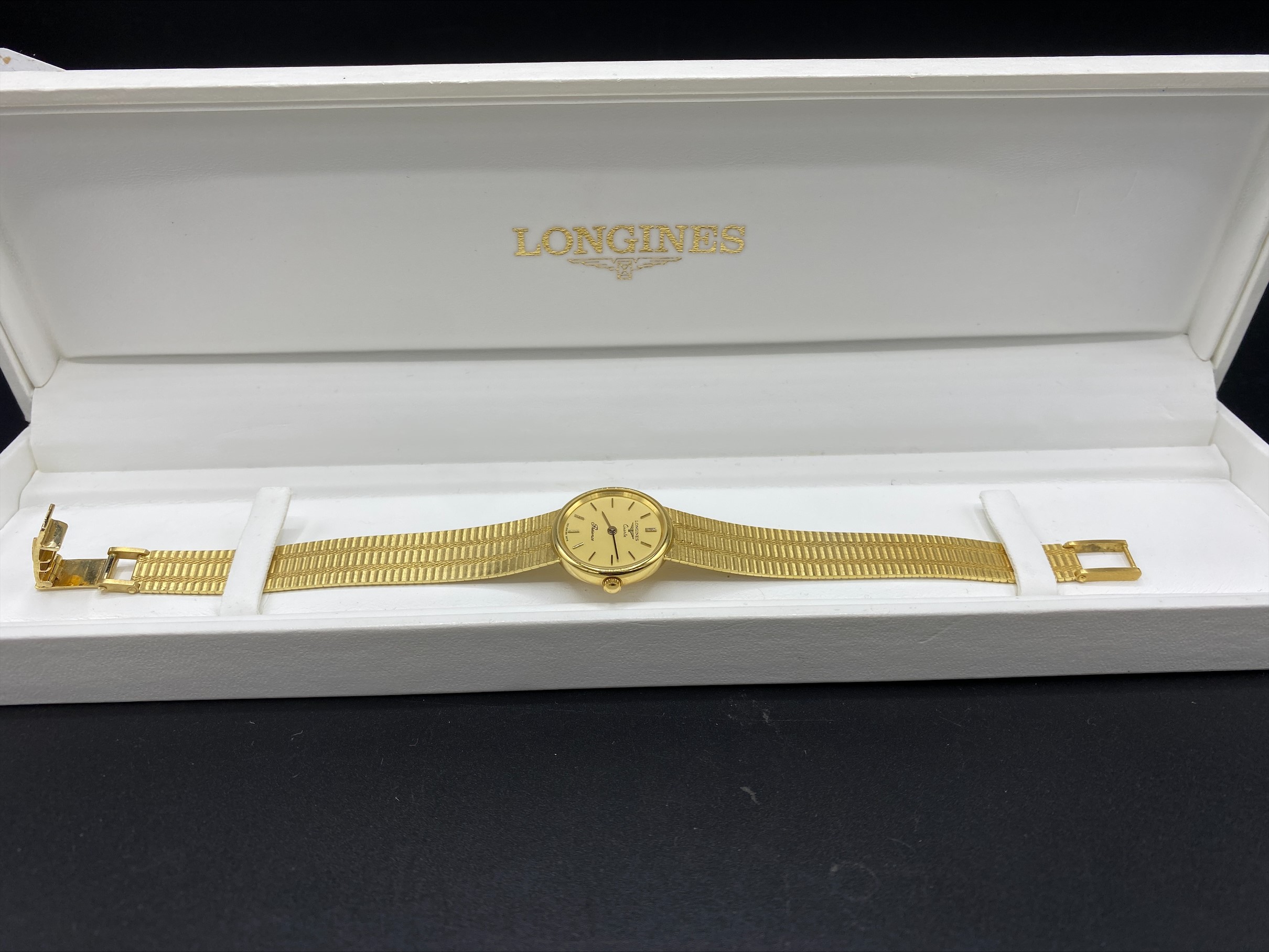 Longines 'Presence' quartz ladies' wrist watch with hallmarked 9ct gold case and strap - Image 4 of 5