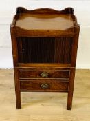 Mahogany commode