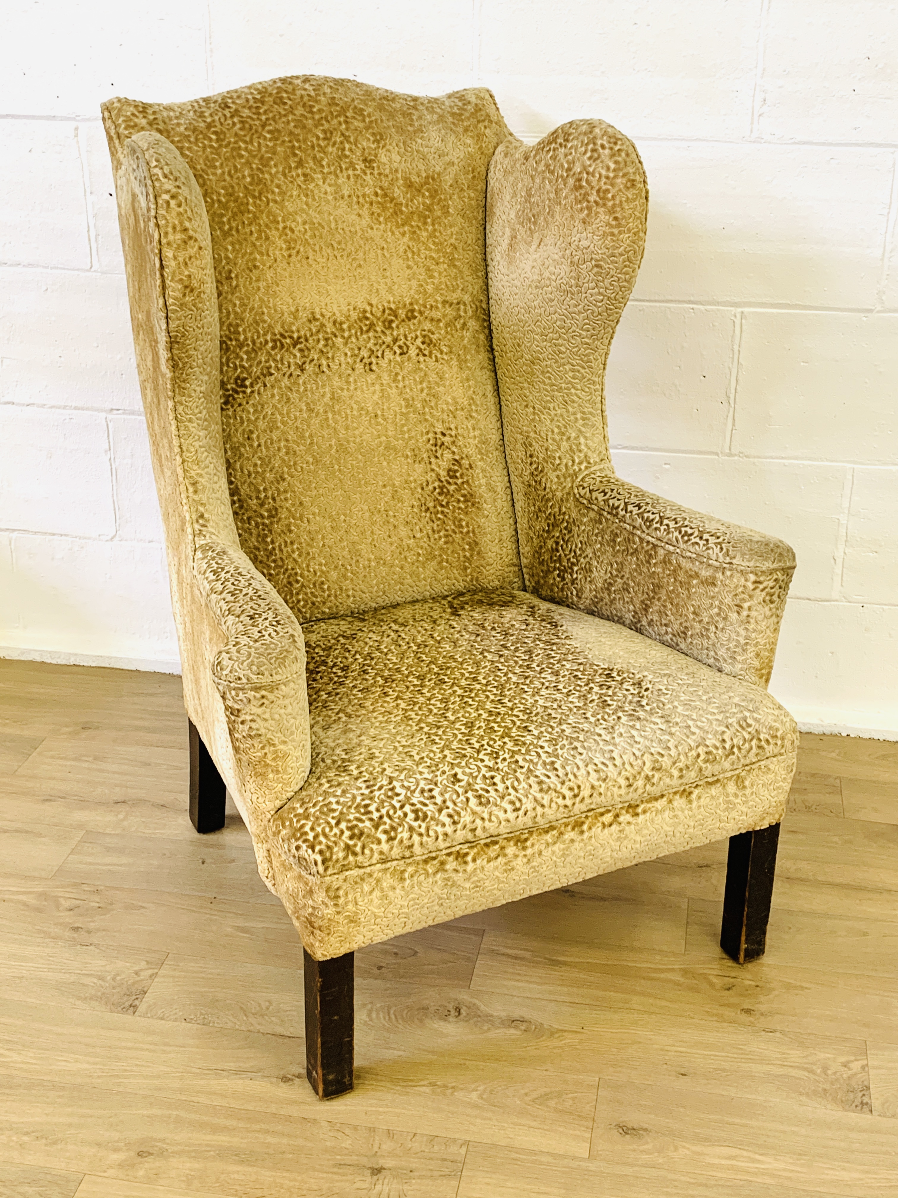 Victorian wingback armchair - Image 2 of 5