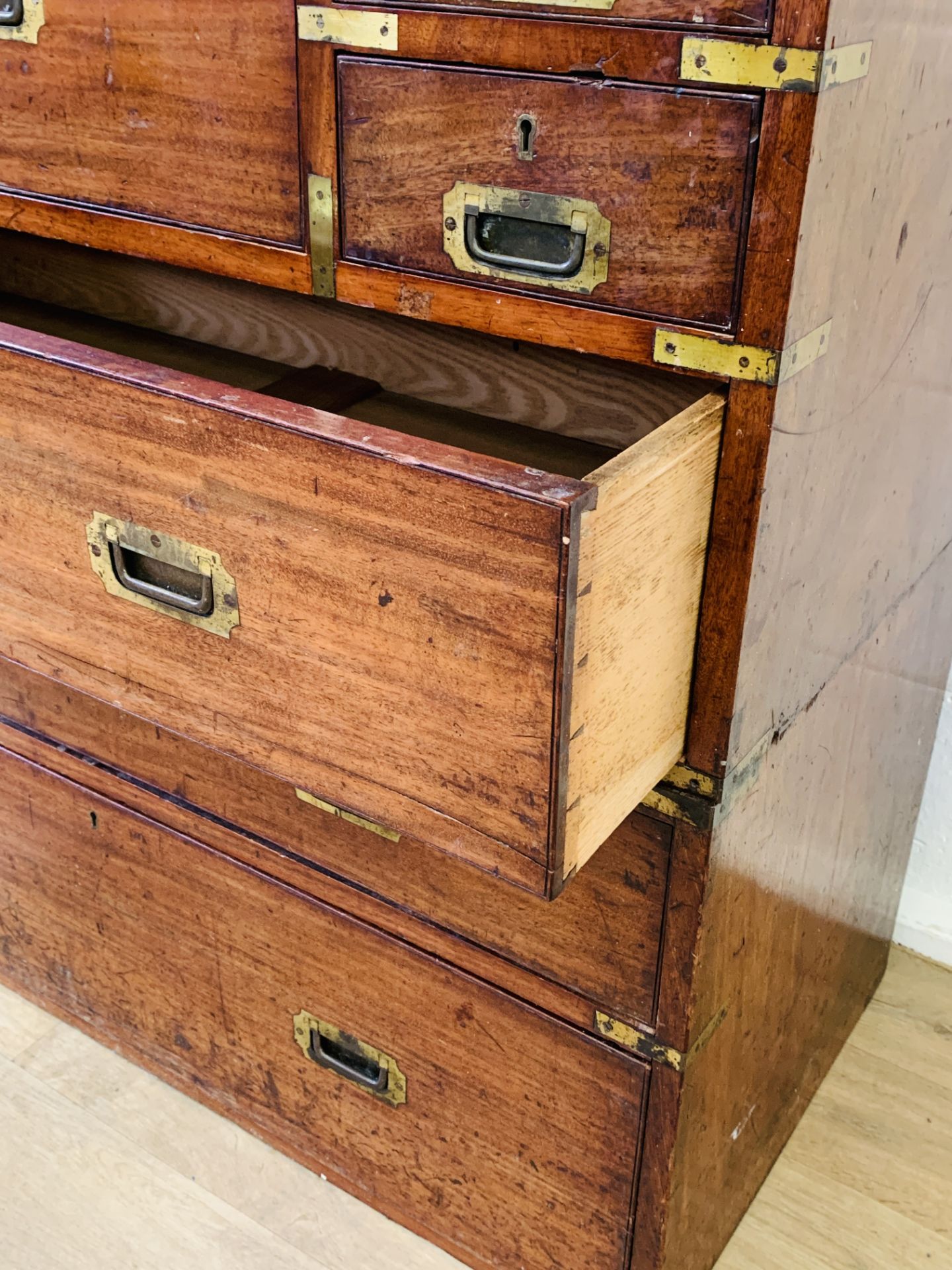 Mahogany campaign chest of drawers - Image 7 of 7