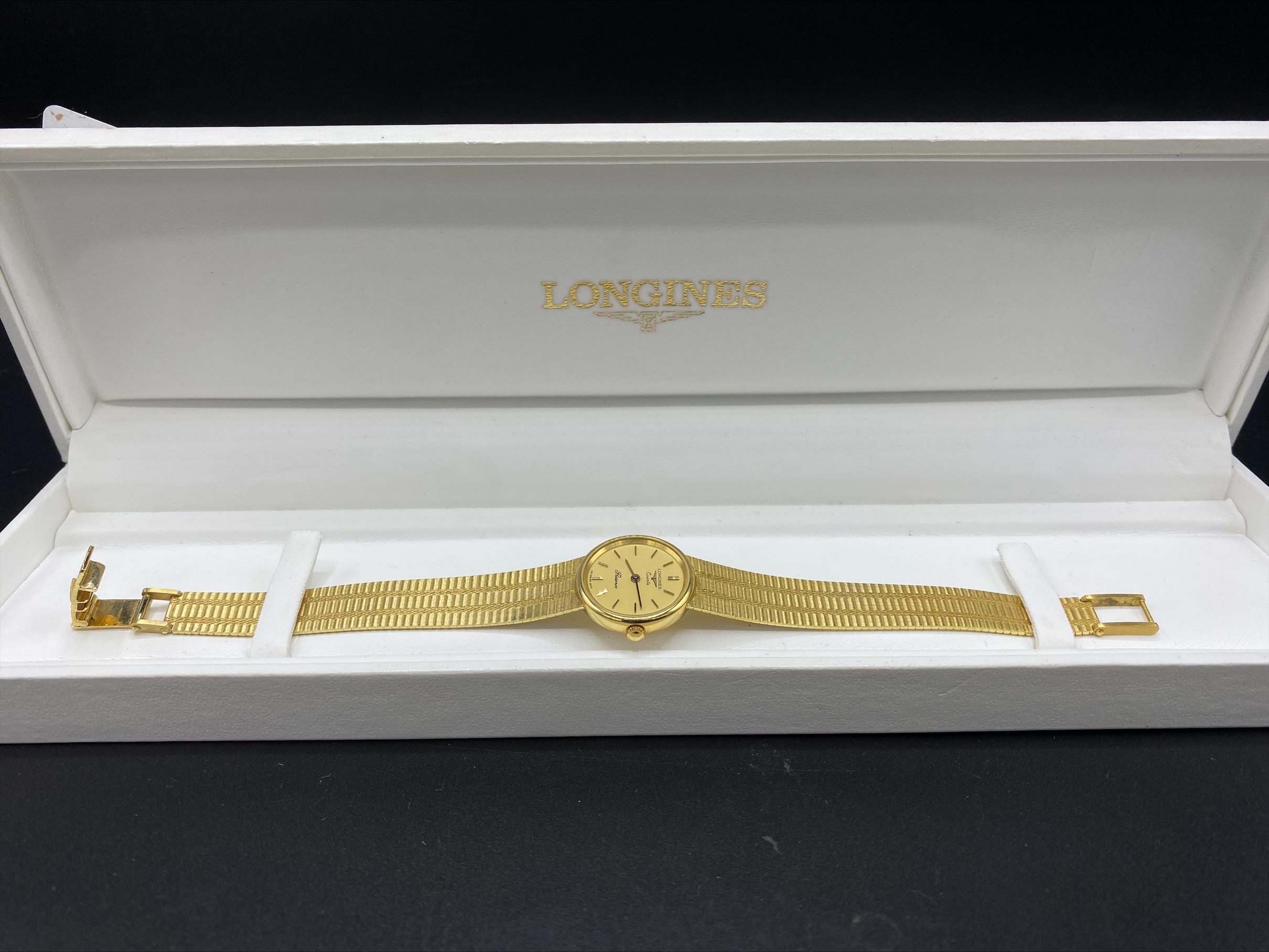 Longines 'Presence' quartz ladies' wrist watch with hallmarked 9ct gold case and strap - Image 5 of 5