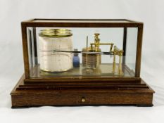 A Comitti barograph