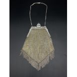 1920s Whiting & Davis sterling silver and 14k gilt mesh bag