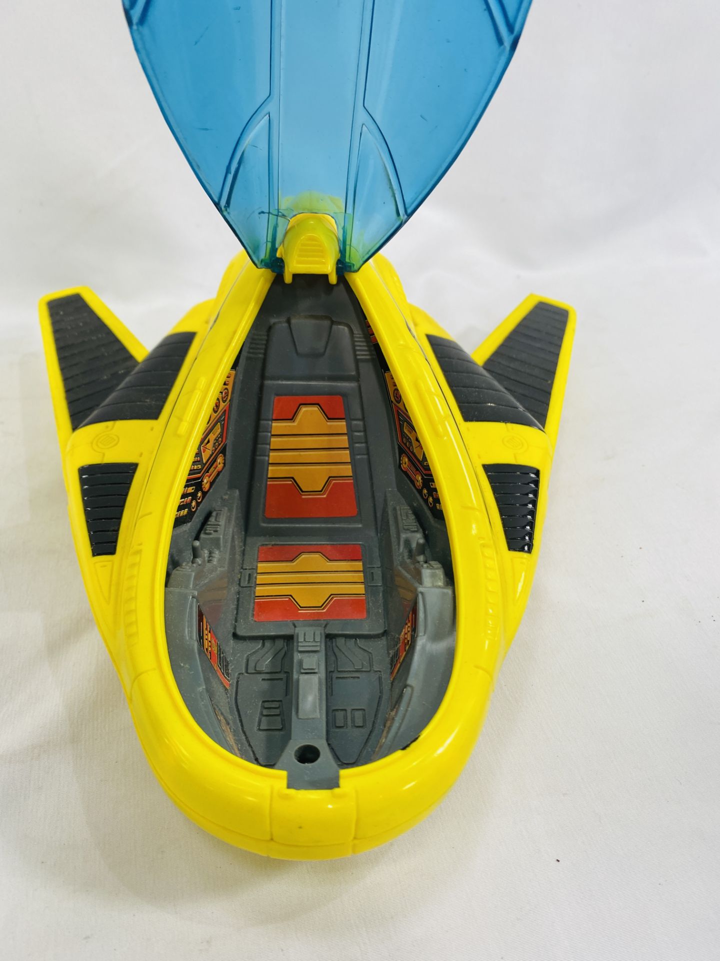 A Captain Planet vehicle, accessories and figure - Image 6 of 8