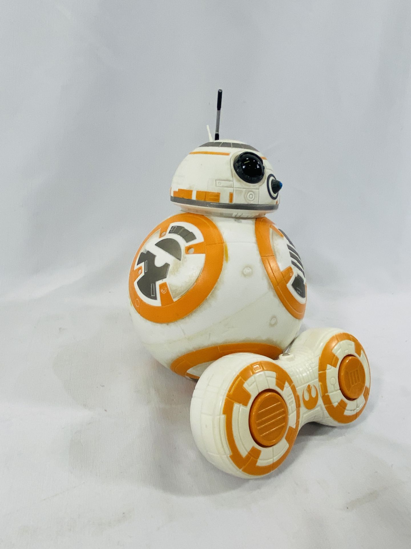 Hasbro remote control BB8 droid - Image 4 of 4