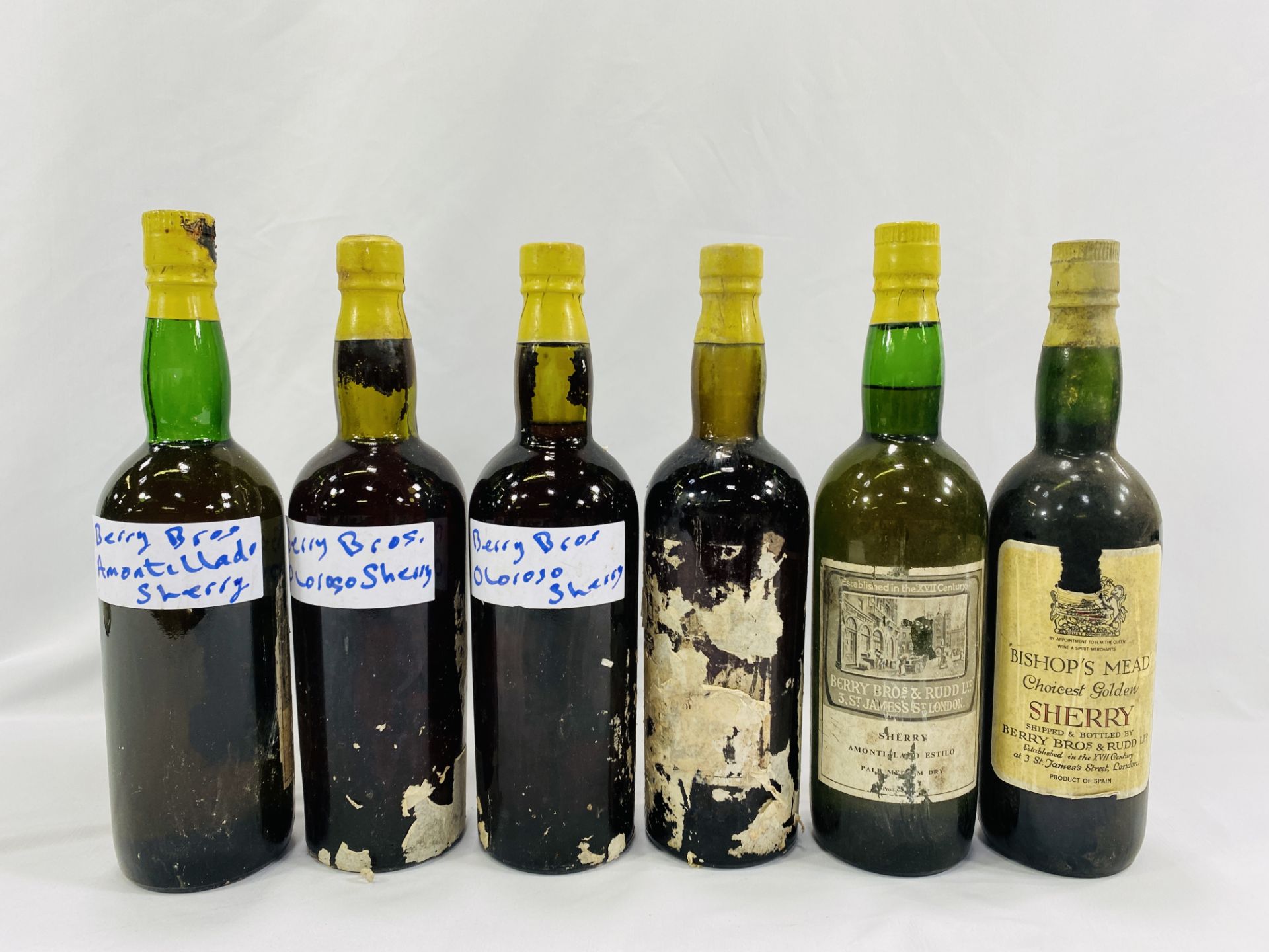 Eleven and a half bottles sherry - Image 3 of 4