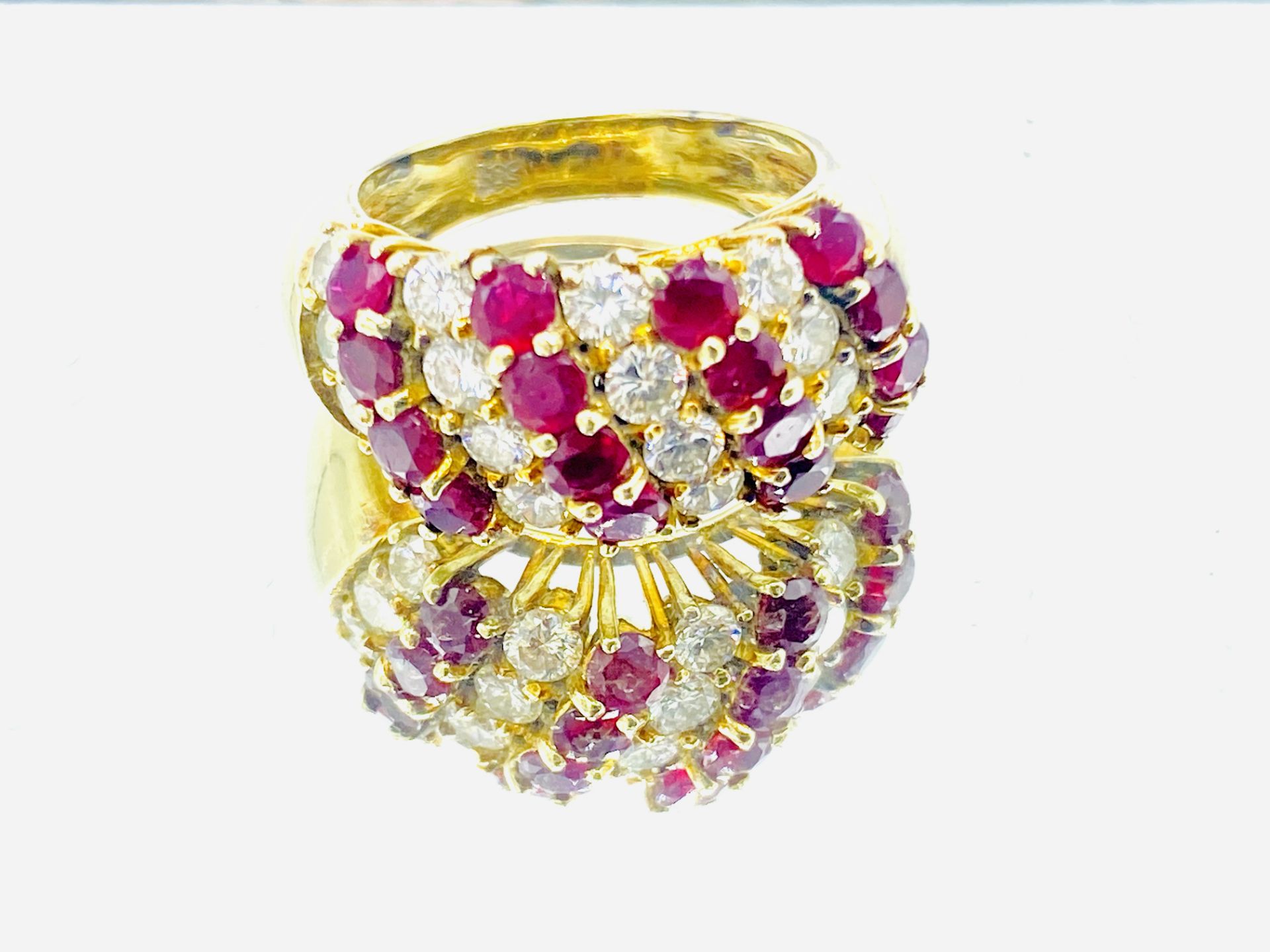 Gold, ruby and diamond ring - Bild 2 aus 4