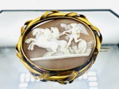 15ct gold cameo brooch