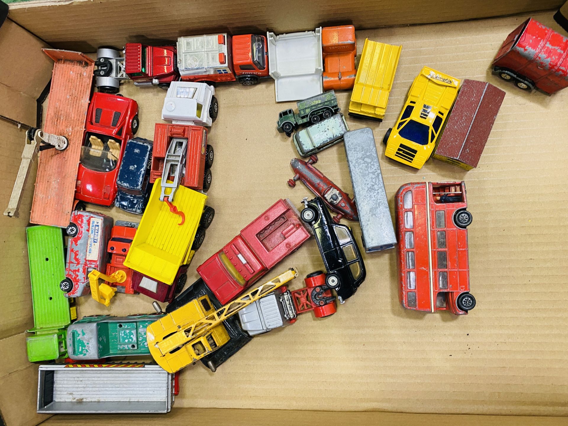 Quantity of die cast metal toys and trucks - Image 4 of 5